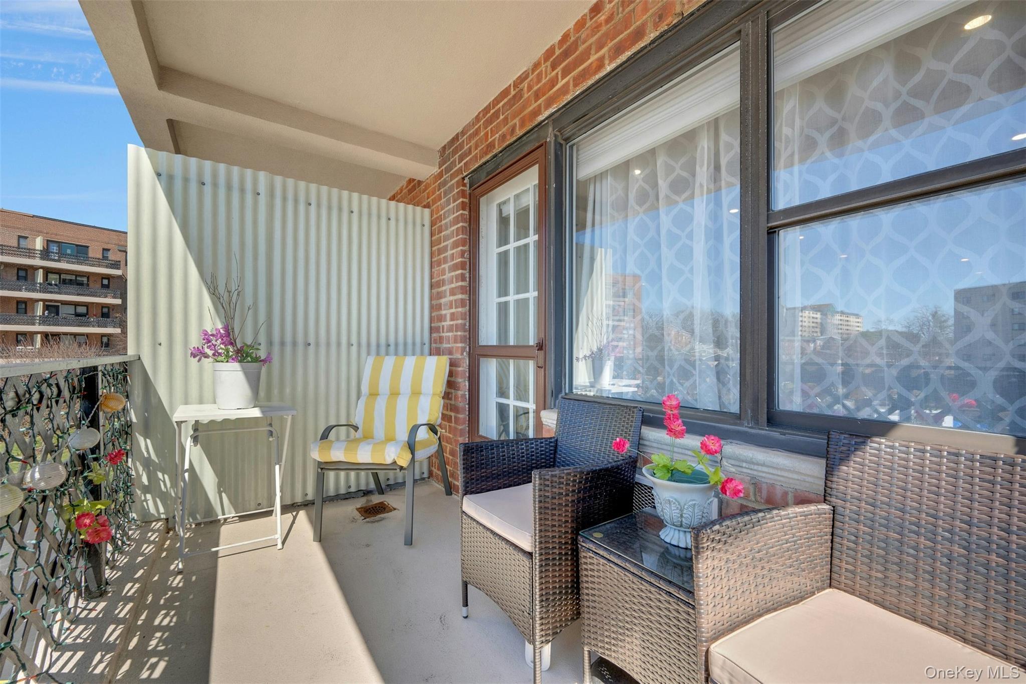 Coop Pelham Westchester County, NY 10805, MLS-975029-22