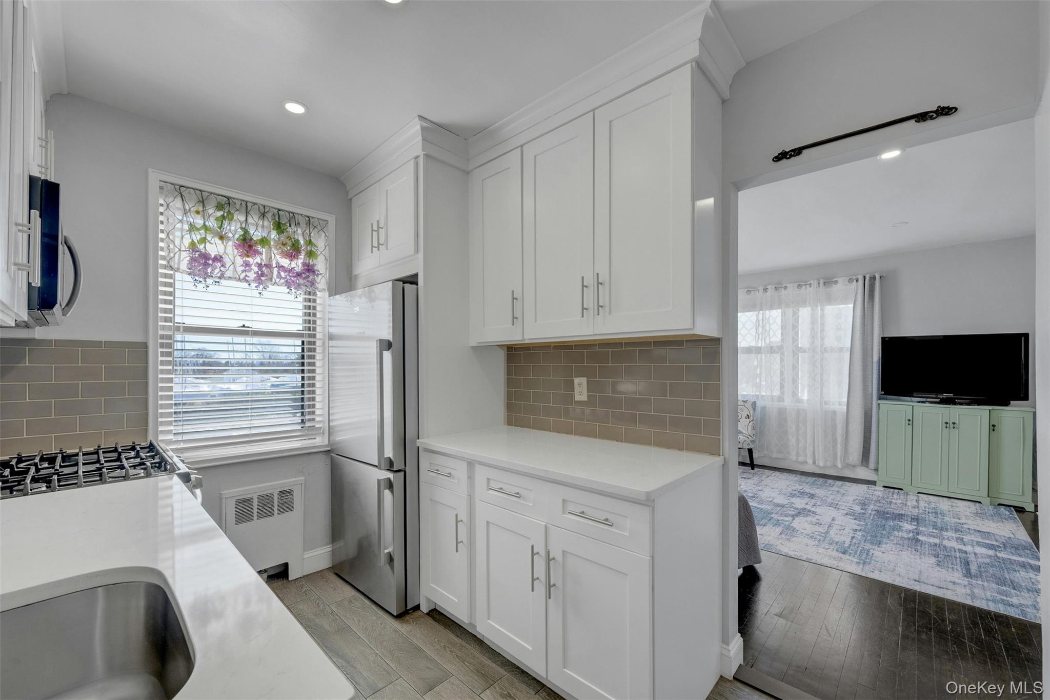 Coop Pelham Westchester County, NY 10805, MLS-975029-5