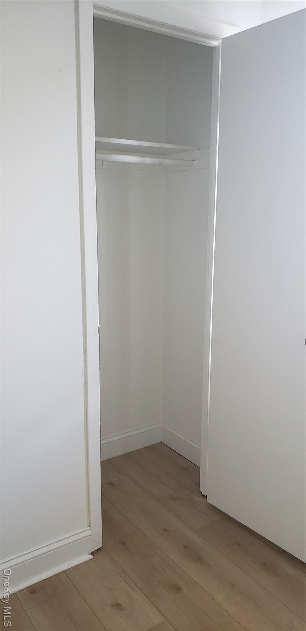 Single Family 144th Queens, NY 11413, MLS-975035-11