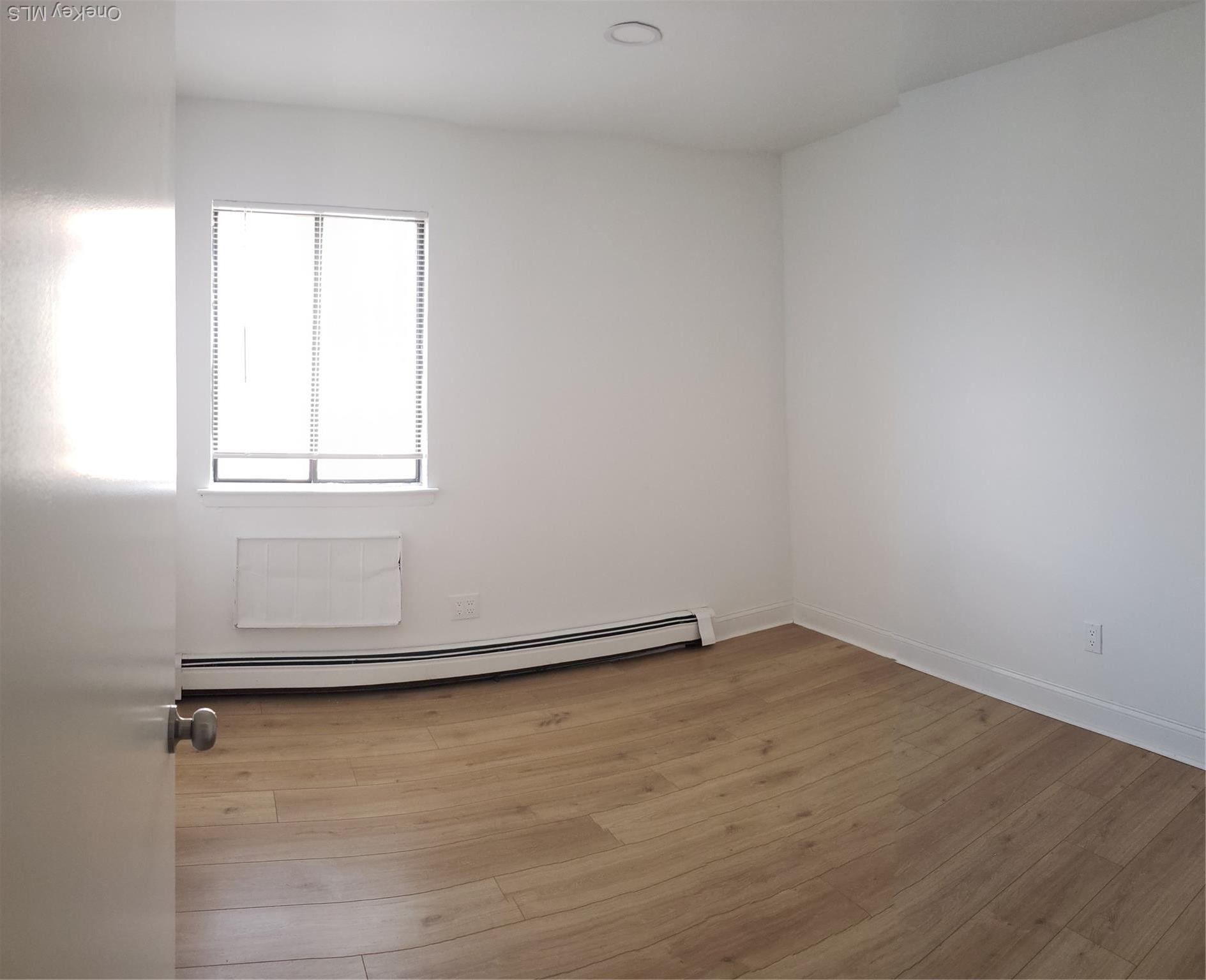 Single Family 144th Queens, NY 11413, MLS-975035-12
