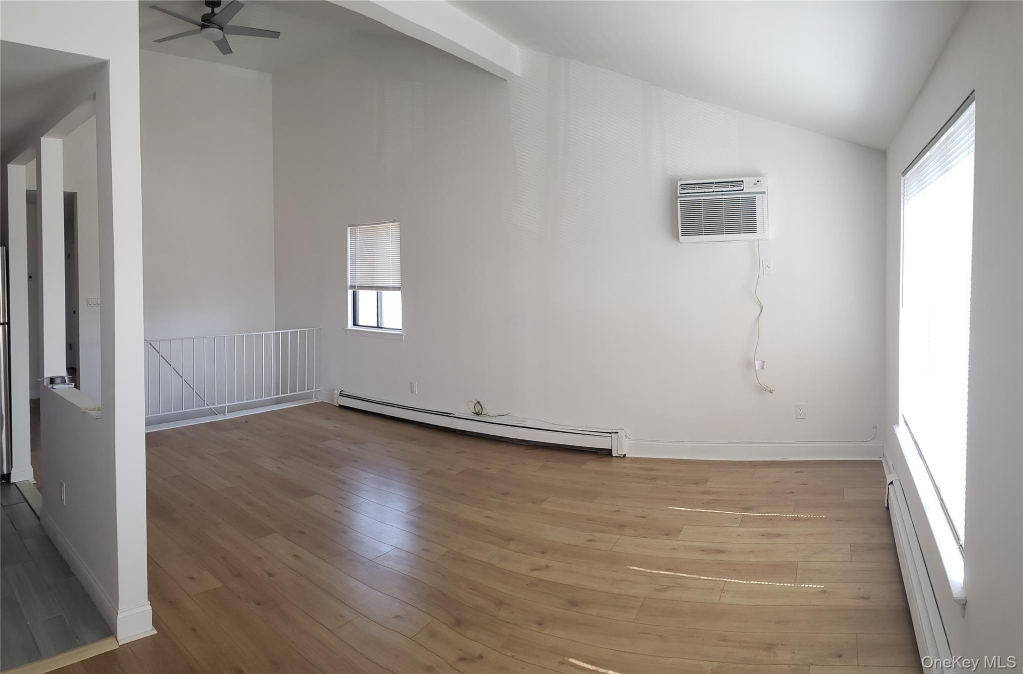 Single Family 144th Queens, NY 11413, MLS-975035-14