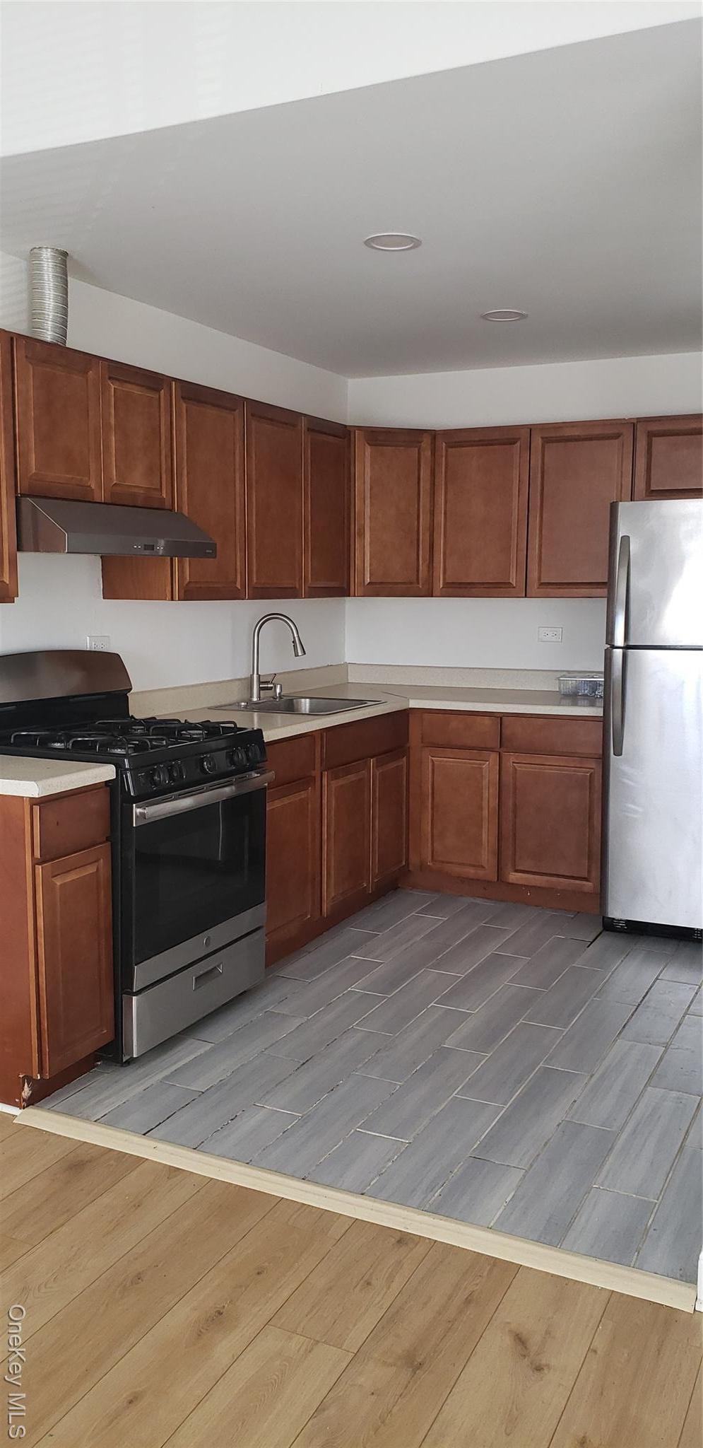 Single Family 144th Queens, NY 11413, MLS-975035-4