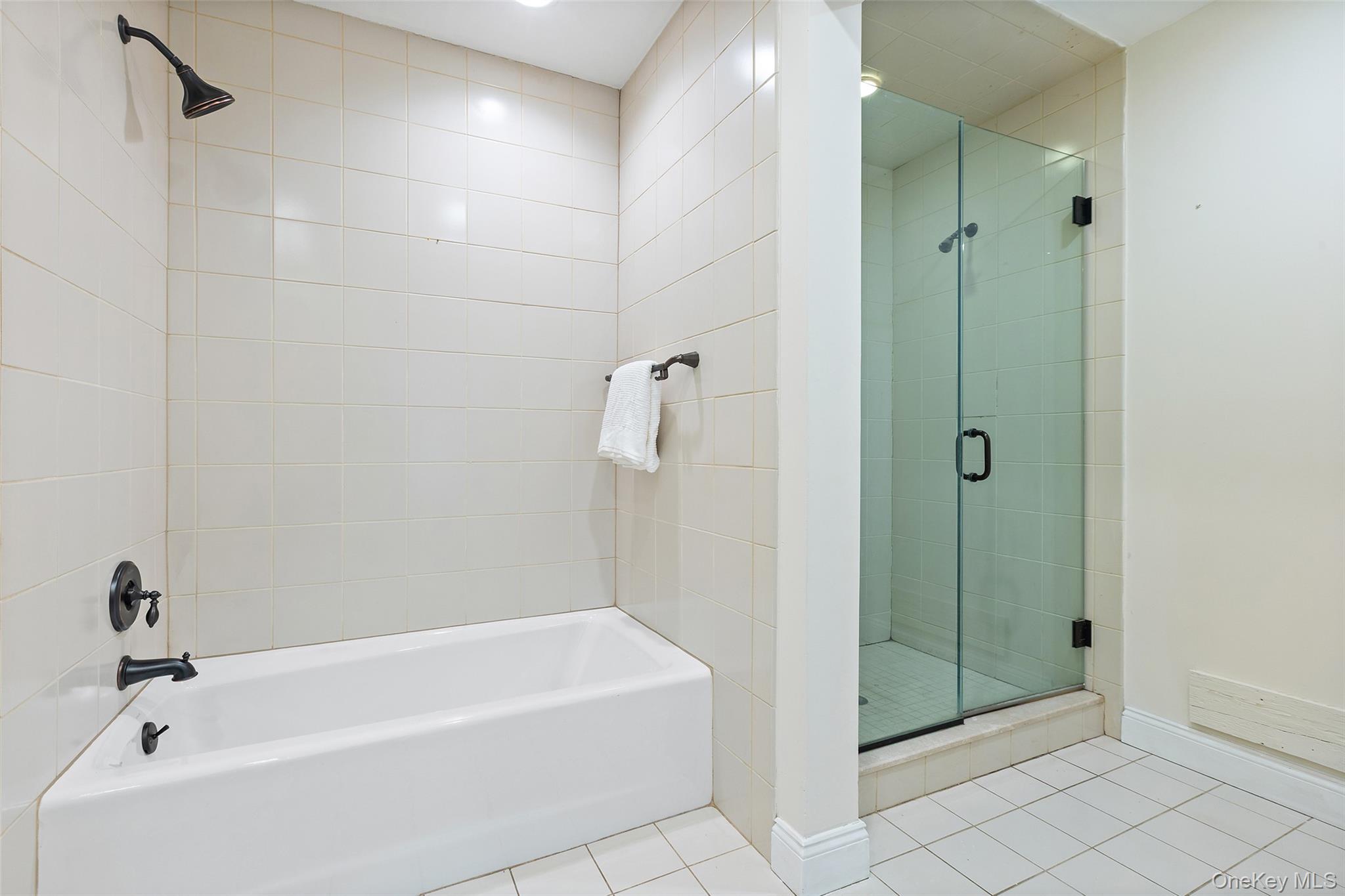 Single Family Huntville  Westchester County, NY 10536, MLS-975039-15