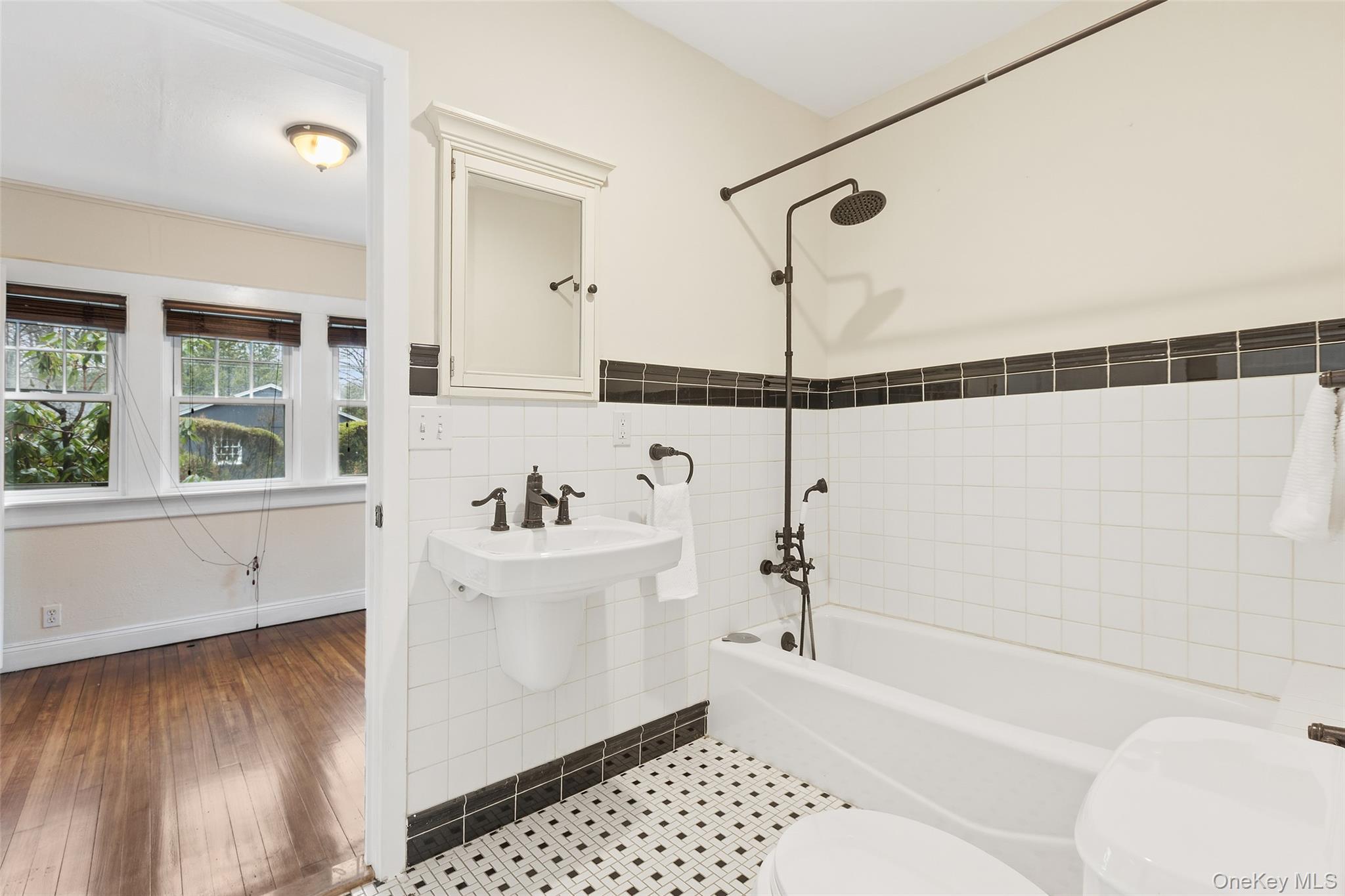 Single Family Huntville  Westchester County, NY 10536, MLS-975039-26