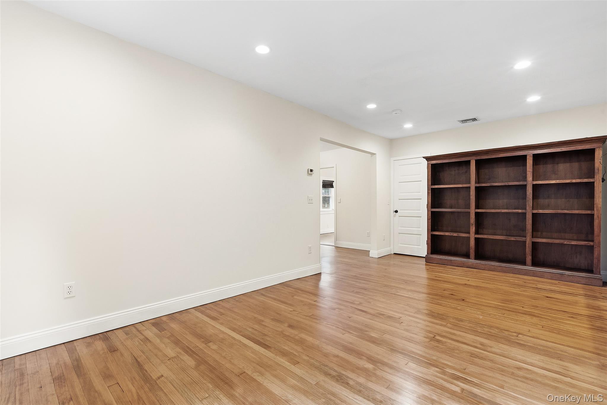 Single Family Huntville  Westchester County, NY 10536, MLS-975039-5