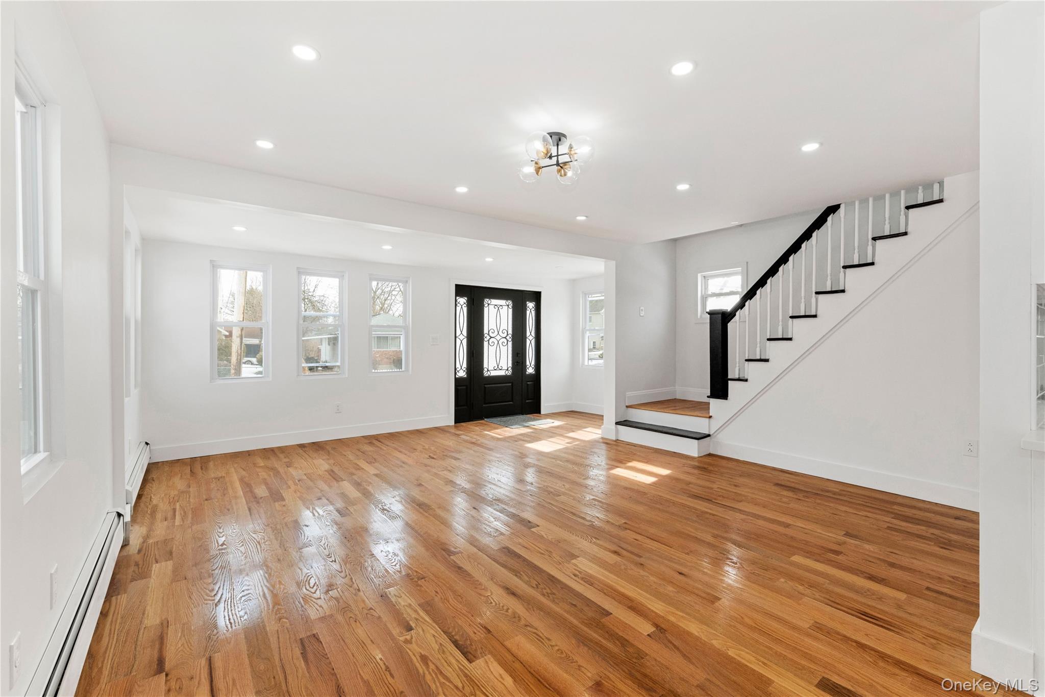 Single Family Ellison  Nassau County, NY 11520, MLS-975041-11