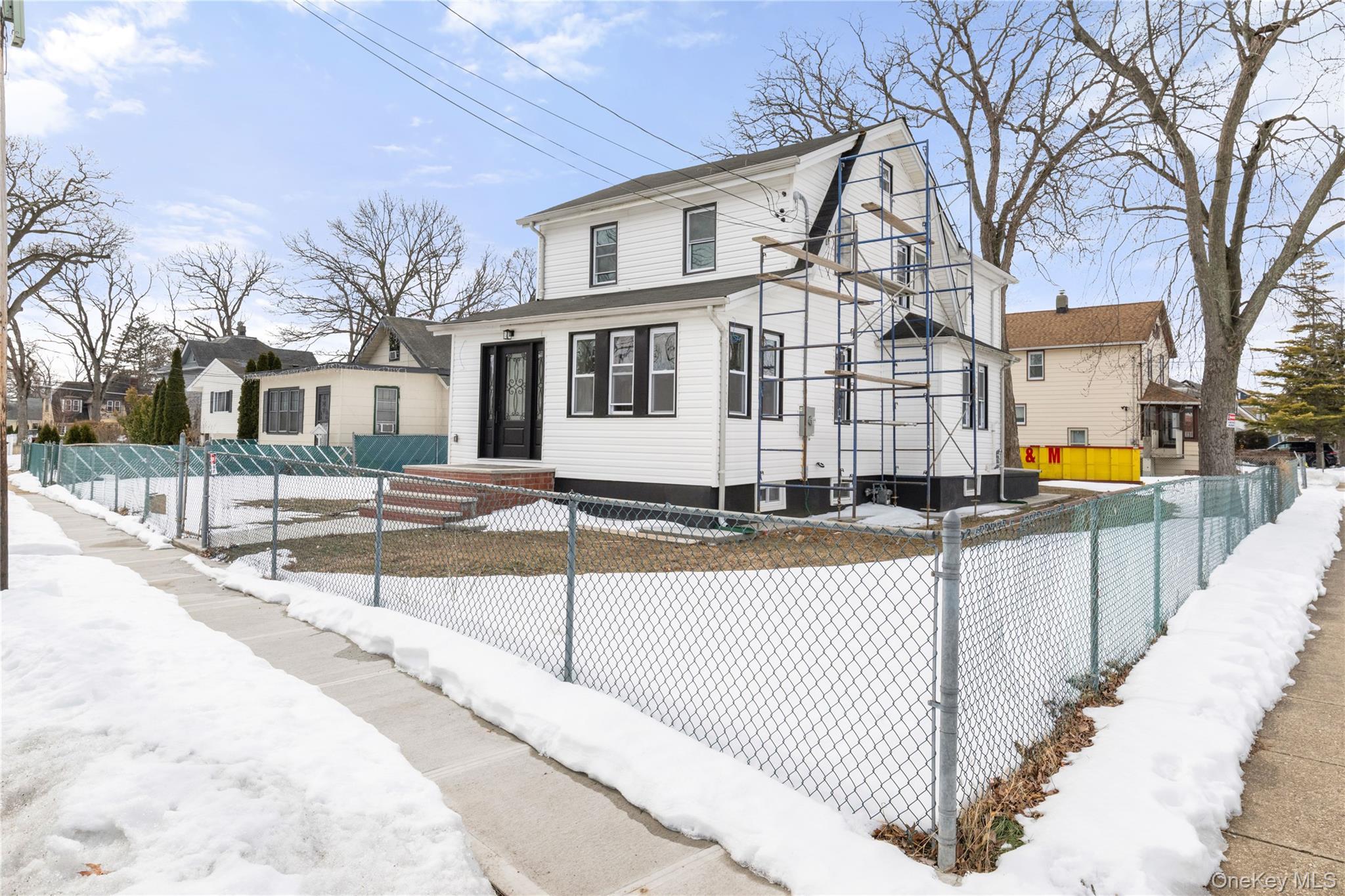 Single Family Ellison  Nassau County, NY 11520, MLS-975041-2
