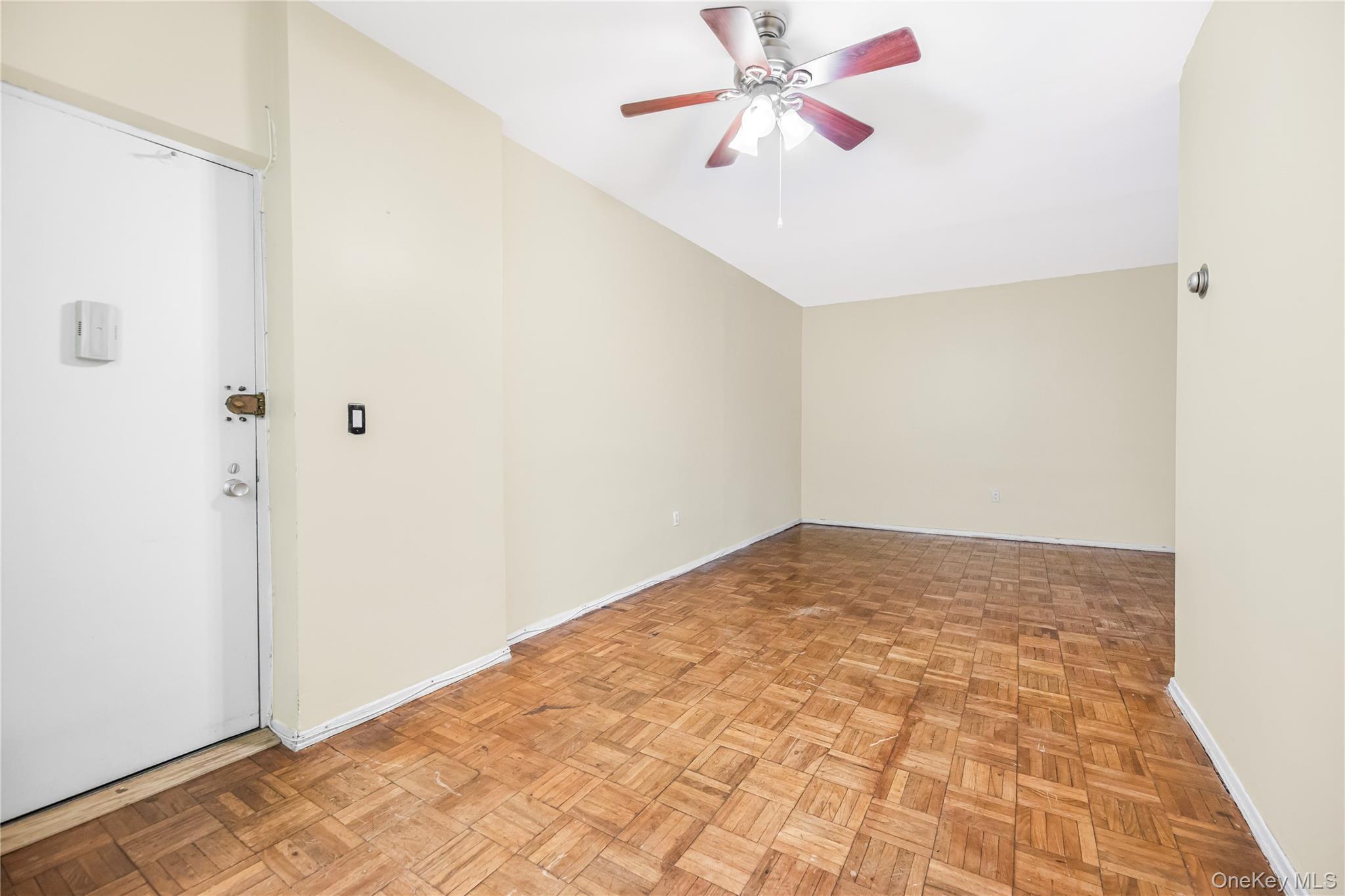 Coop Central  Westchester County, NY 10606, MLS-975051-10