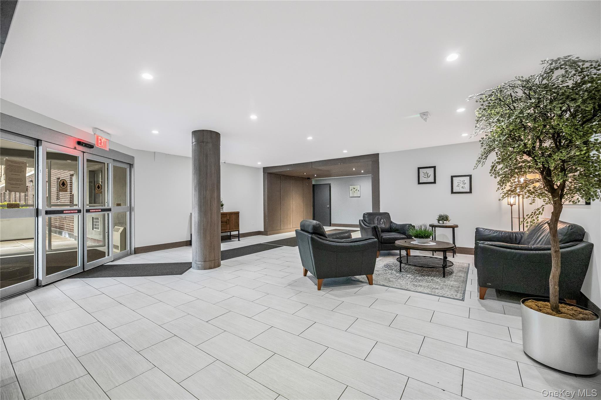 Coop Central  Westchester County, NY 10606, MLS-975051-4