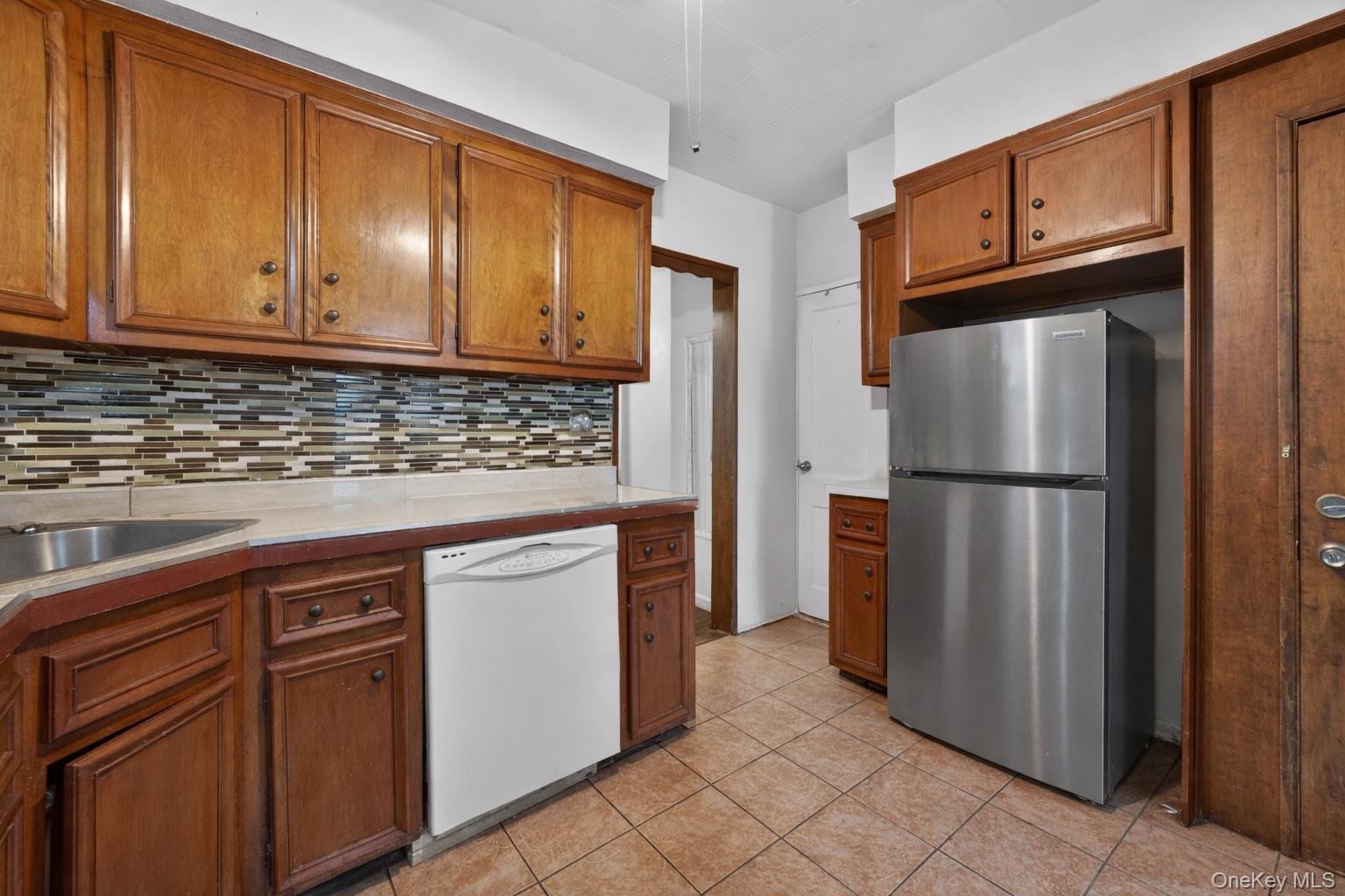 Single Family 85th  Queens, NY 11421, MLS-975062-11