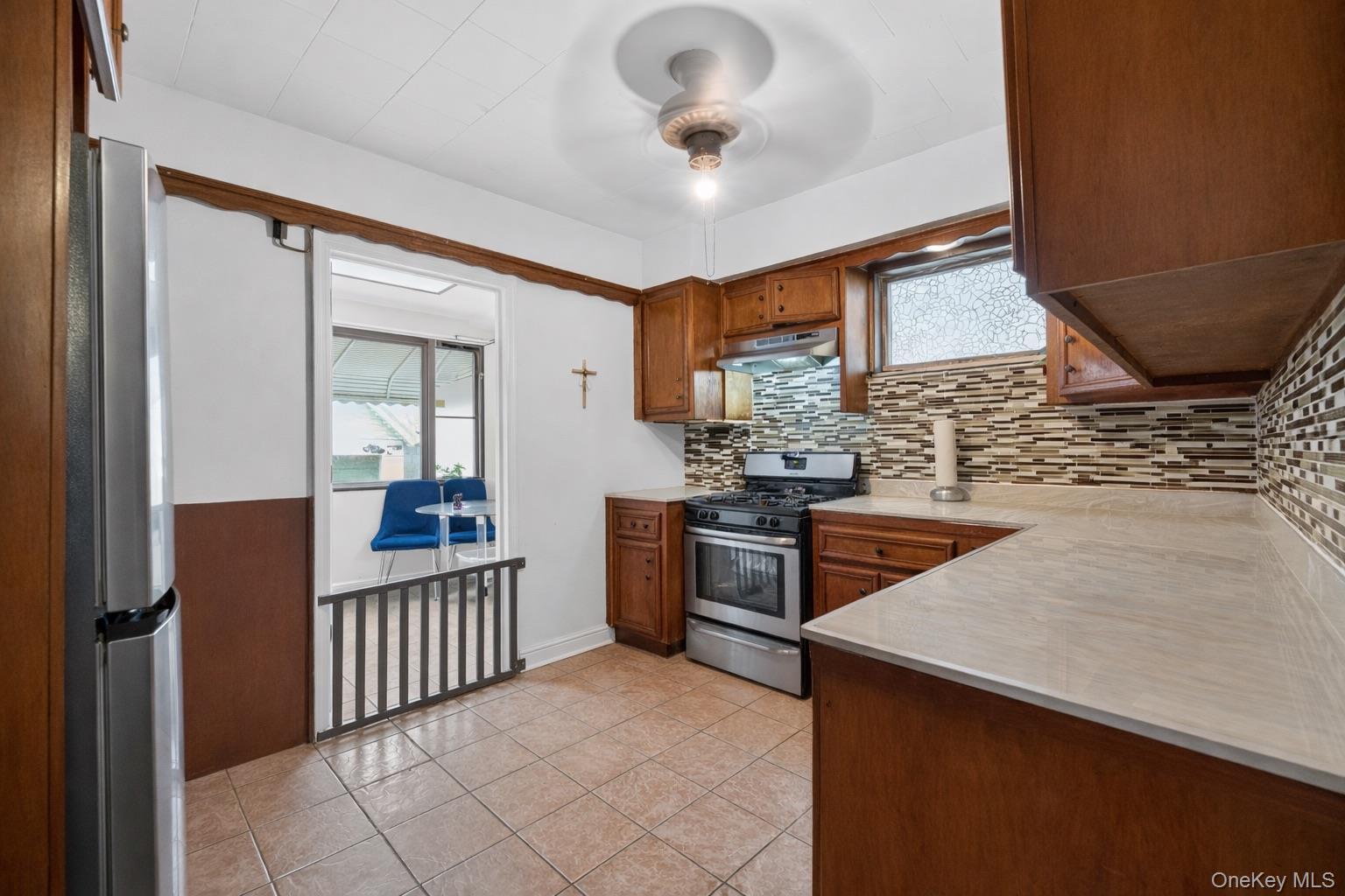 Single Family 85th  Queens, NY 11421, MLS-975062-12