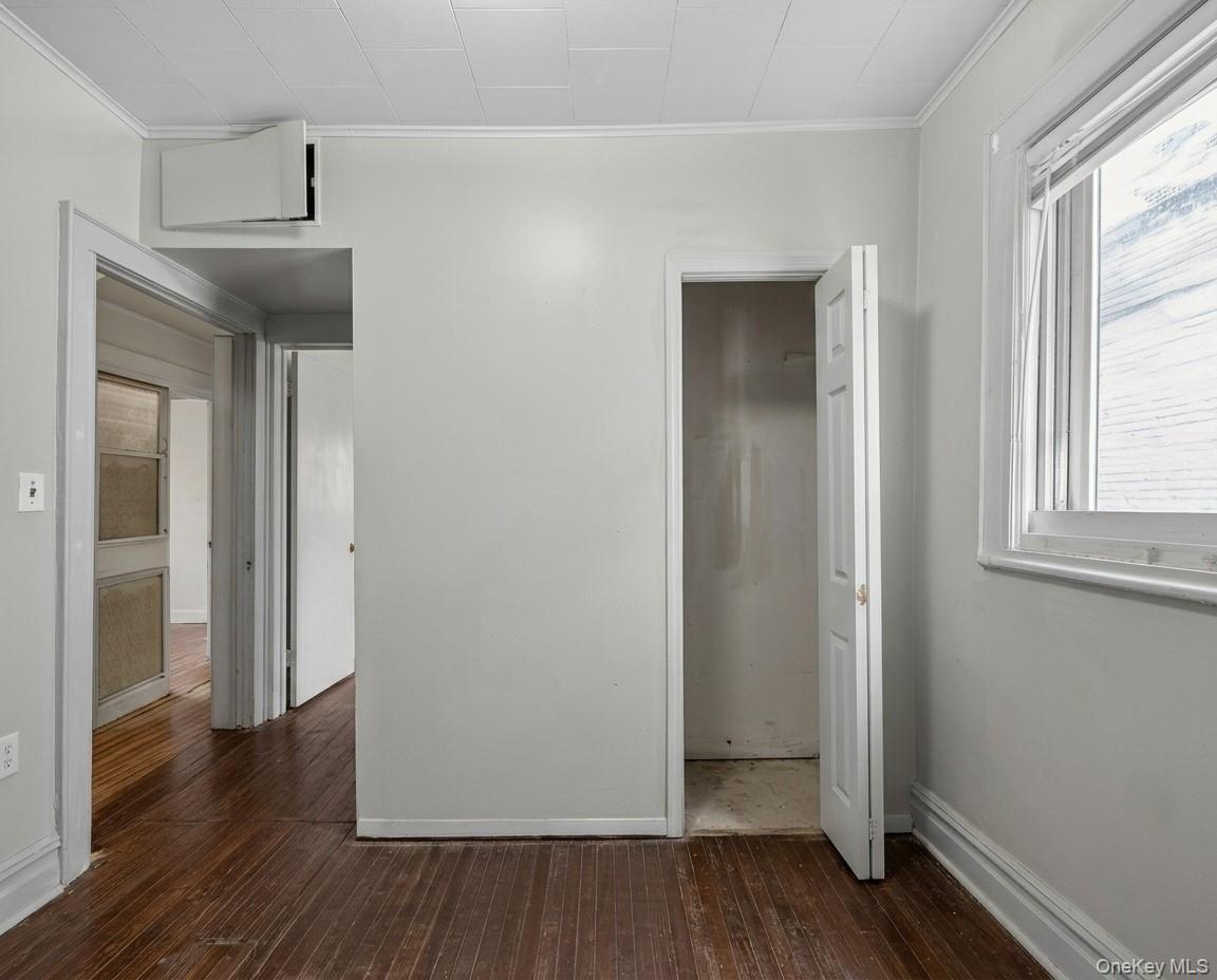 Single Family 85th  Queens, NY 11421, MLS-975062-28