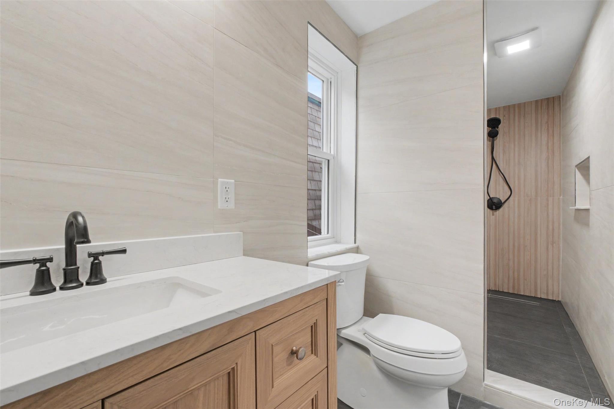 Single Family 3rd  Orange County, NY 12550, MLS-975063-33