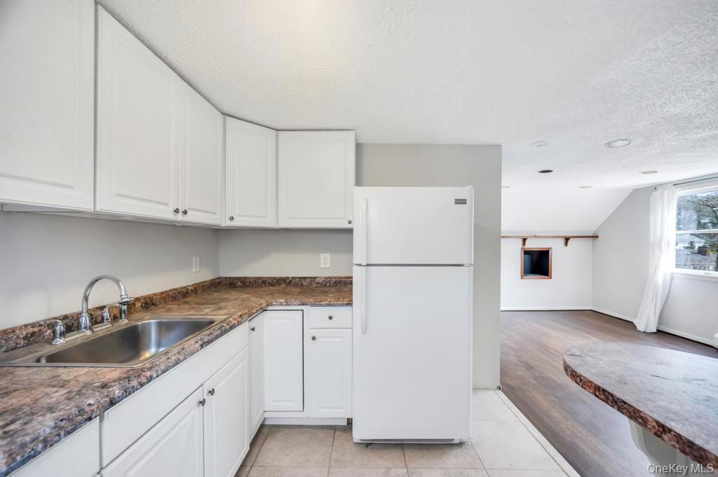 Single Family Park  Suffolk County, NY 11720, MLS-975066-31