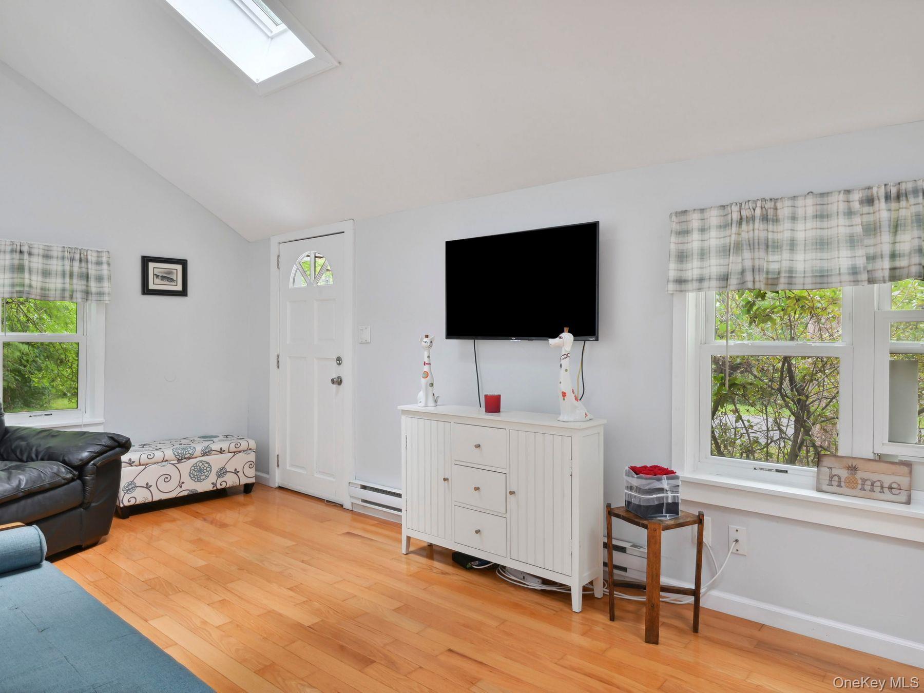 Single Family Hommelville  Ulster County, NY 12477, MLS-975078-5