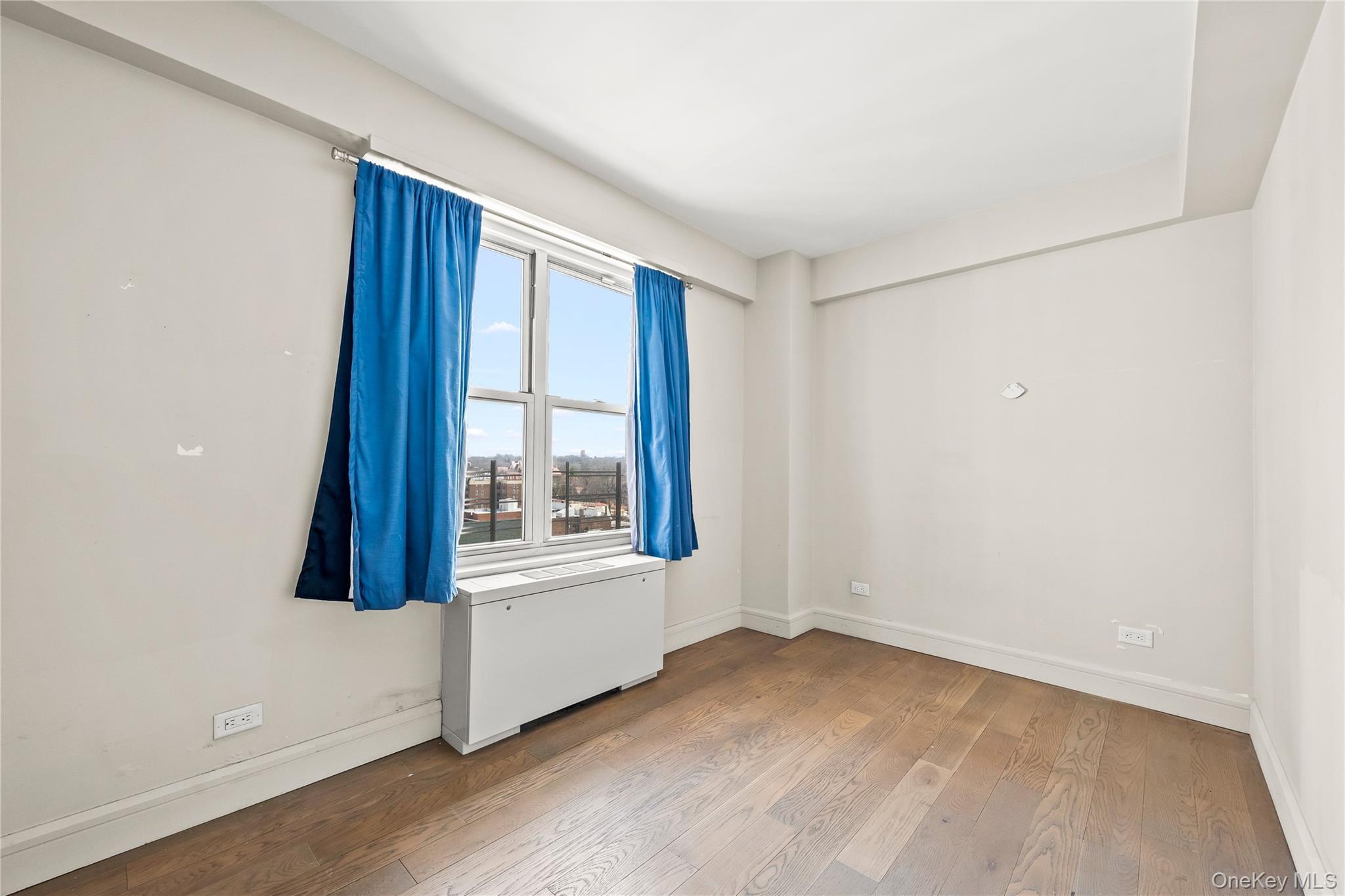 Coop Queens  Queens, NY 11375, MLS-975079-11