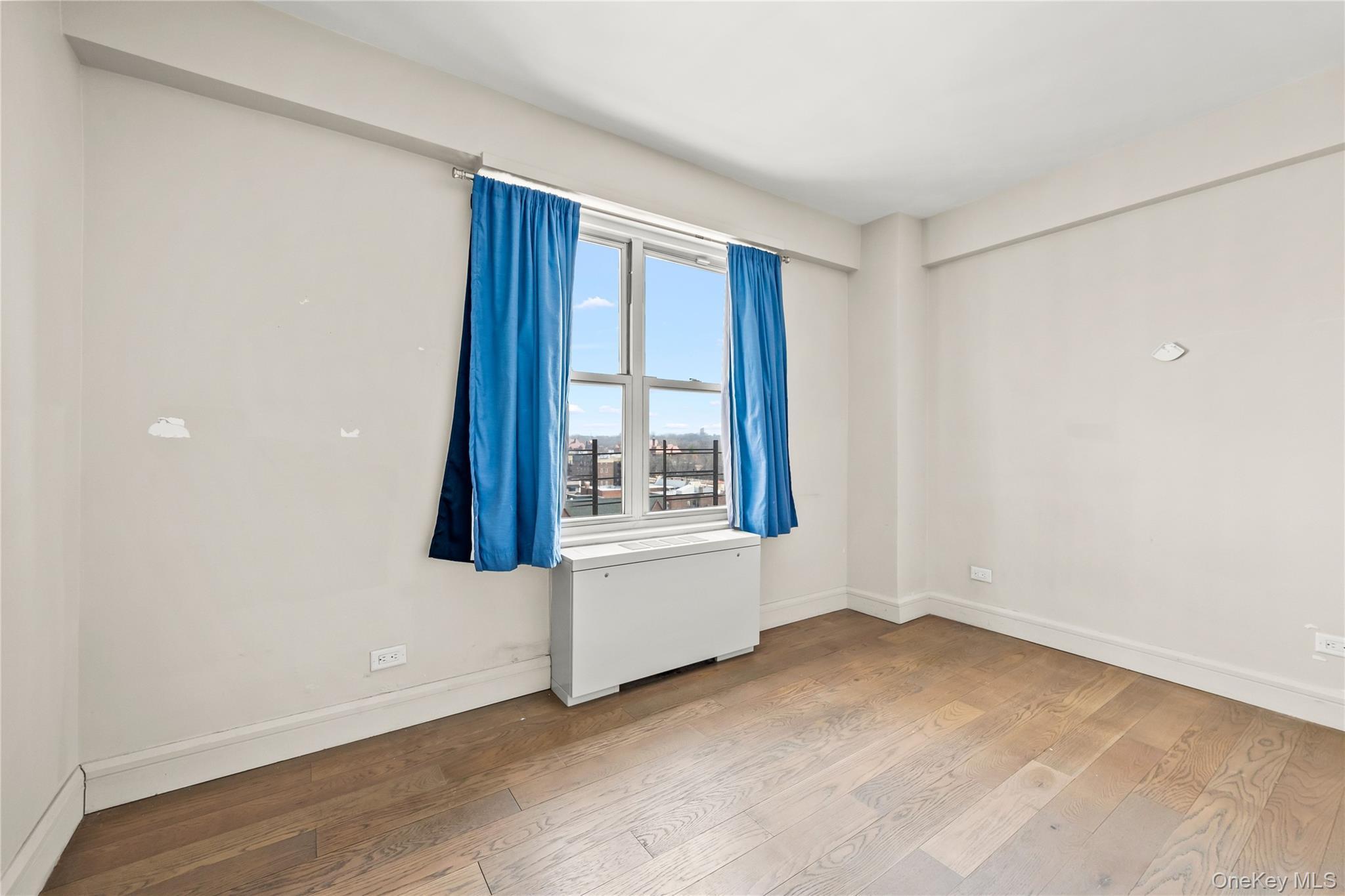 Coop Queens  Queens, NY 11375, MLS-975079-14