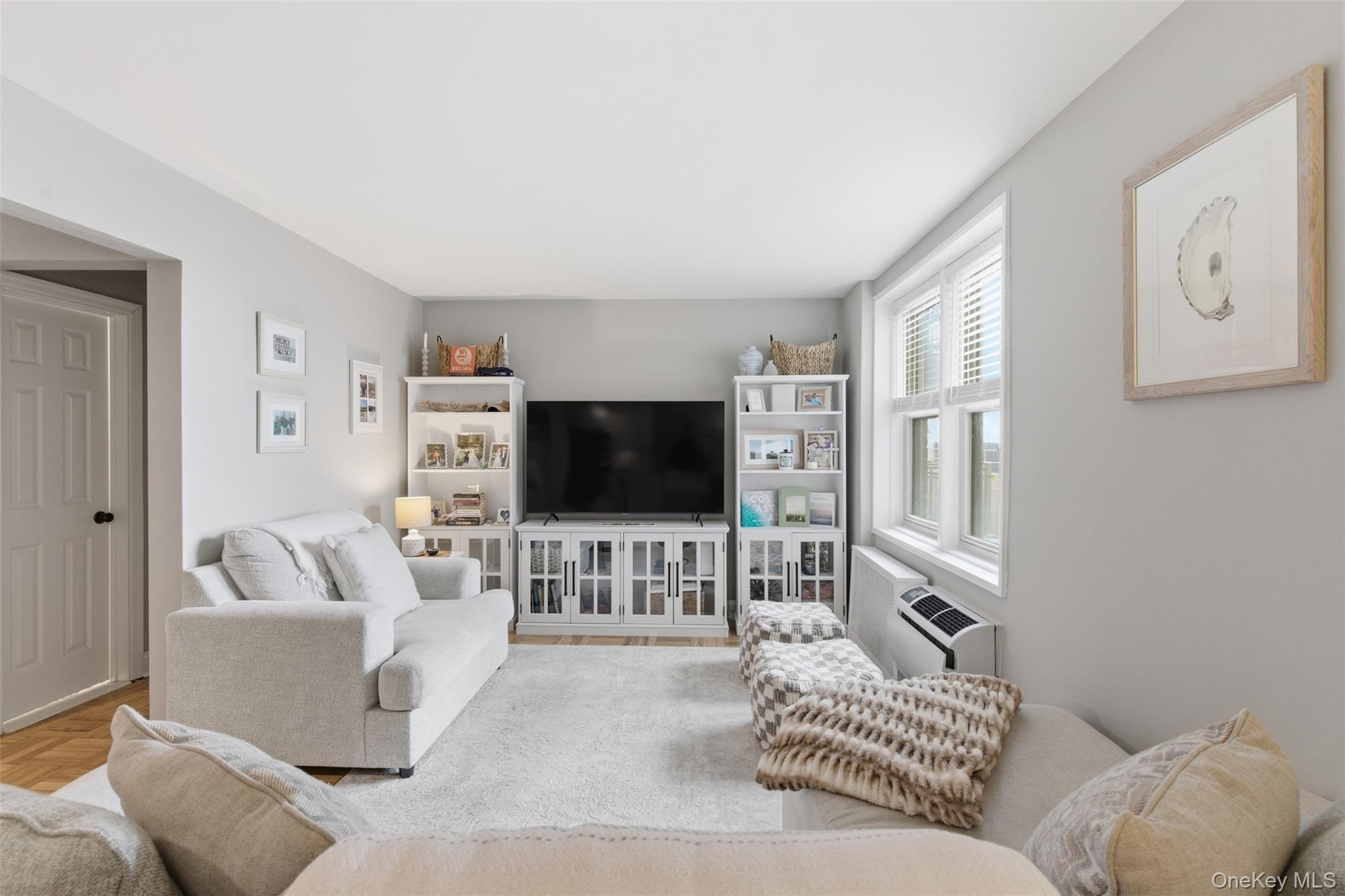 Coop W,  Broadway  Nassau County, NY 11561, MLS-975087-2