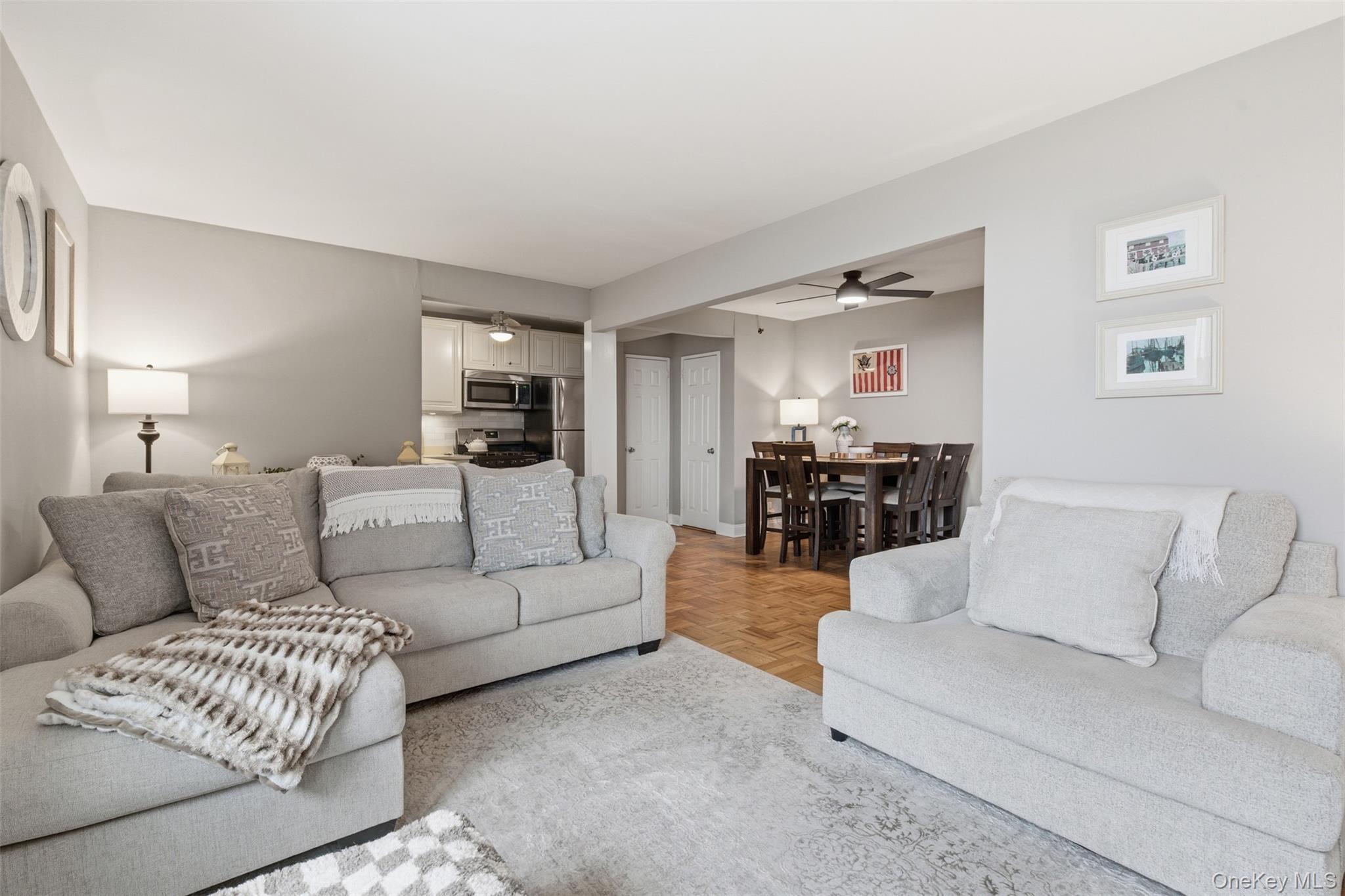 Coop W,  Broadway  Nassau County, NY 11561, MLS-975087-4