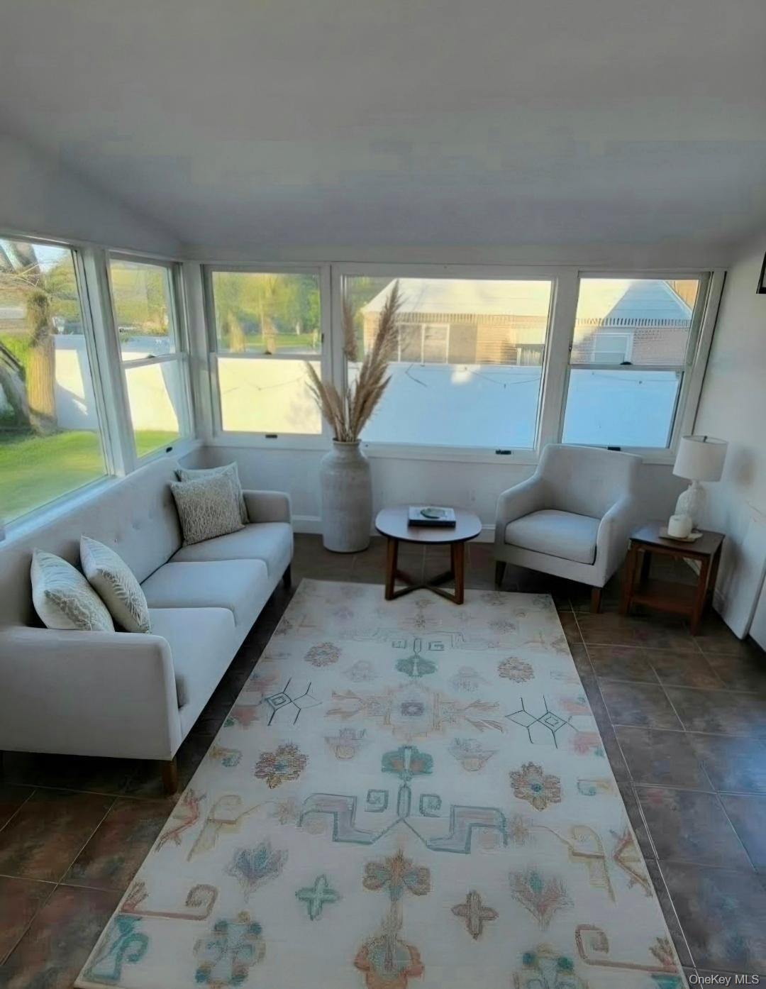 Single Family Paul  Nassau County, NY 11510, MLS-975102-41