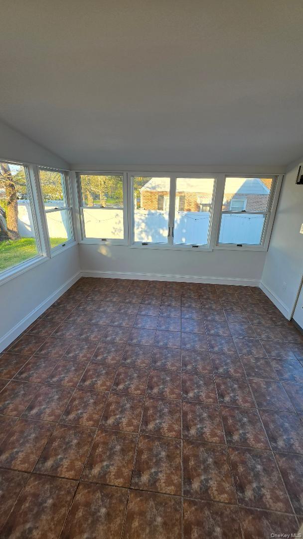 Single Family Paul  Nassau County, NY 11510, MLS-975102-42
