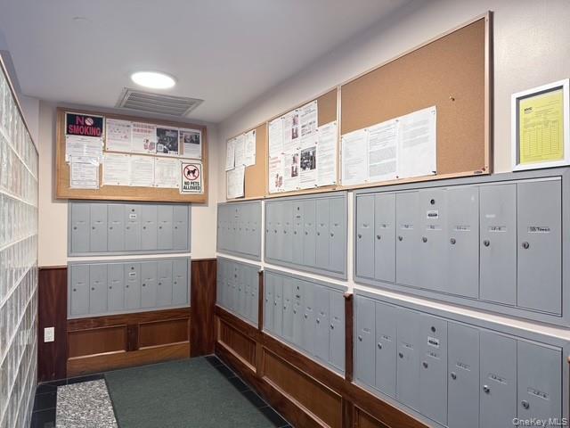 Condo 38th Queens, NY 11354, MLS-975105-14