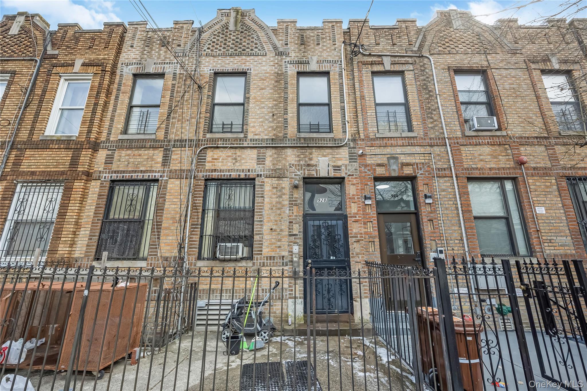 Single Family Belmont  Brooklyn, NY 11208, MLS-975120-2