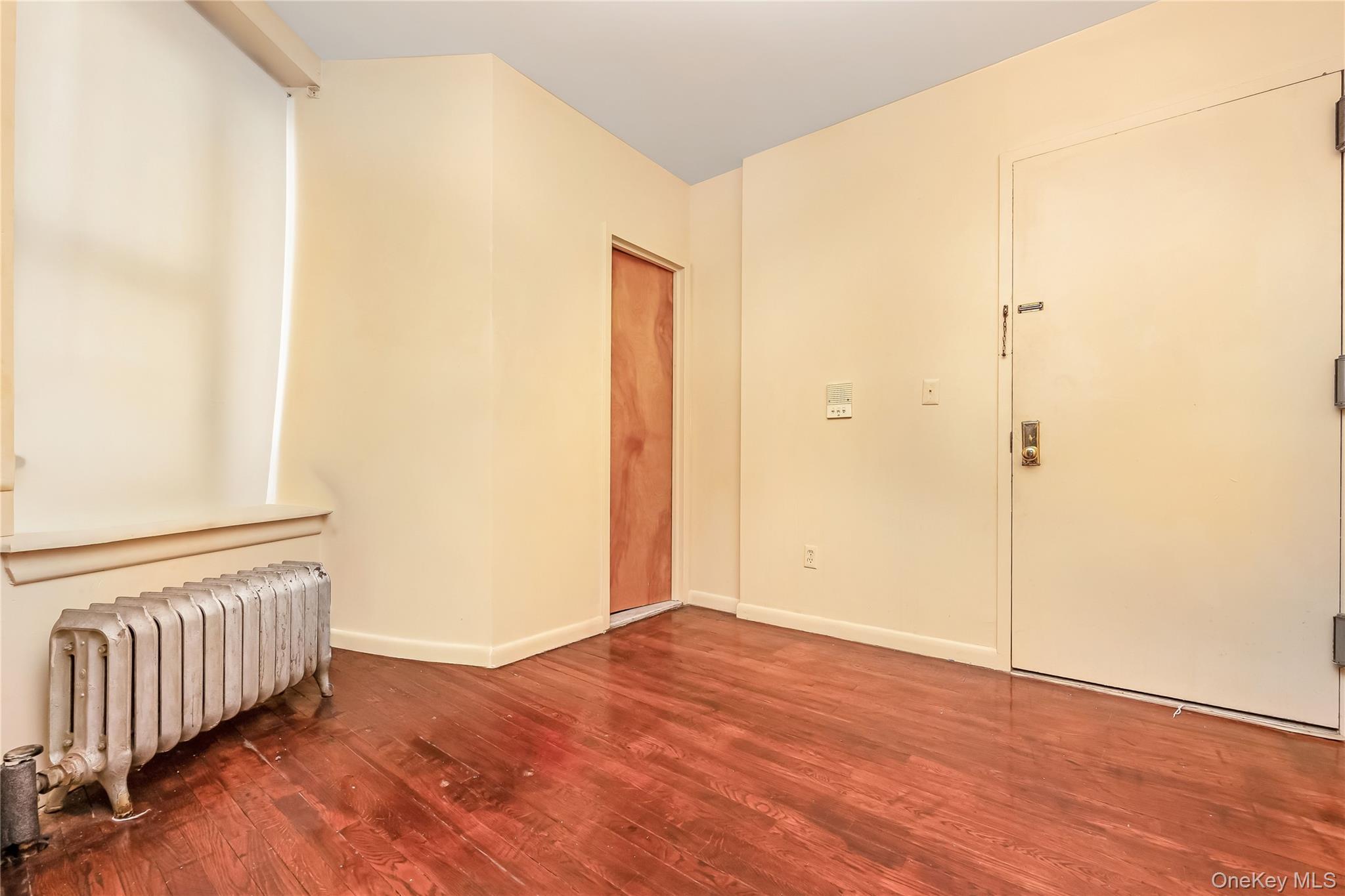 Single Family Belmont  Brooklyn, NY 11208, MLS-975120-7