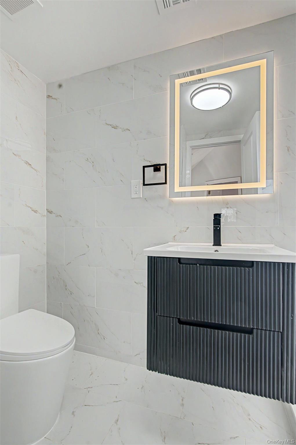 Single Family West Side  Suffolk County, NY 11706, MLS-975135-18