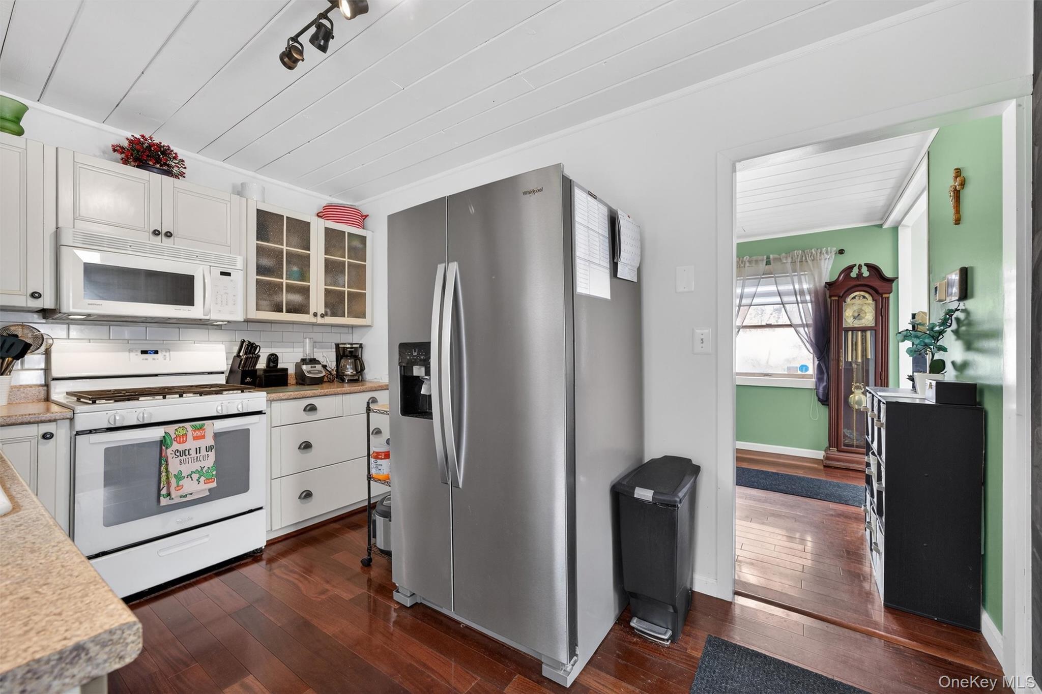 Single Family Glendale  Orange County, NY 10925, MLS-975145-18