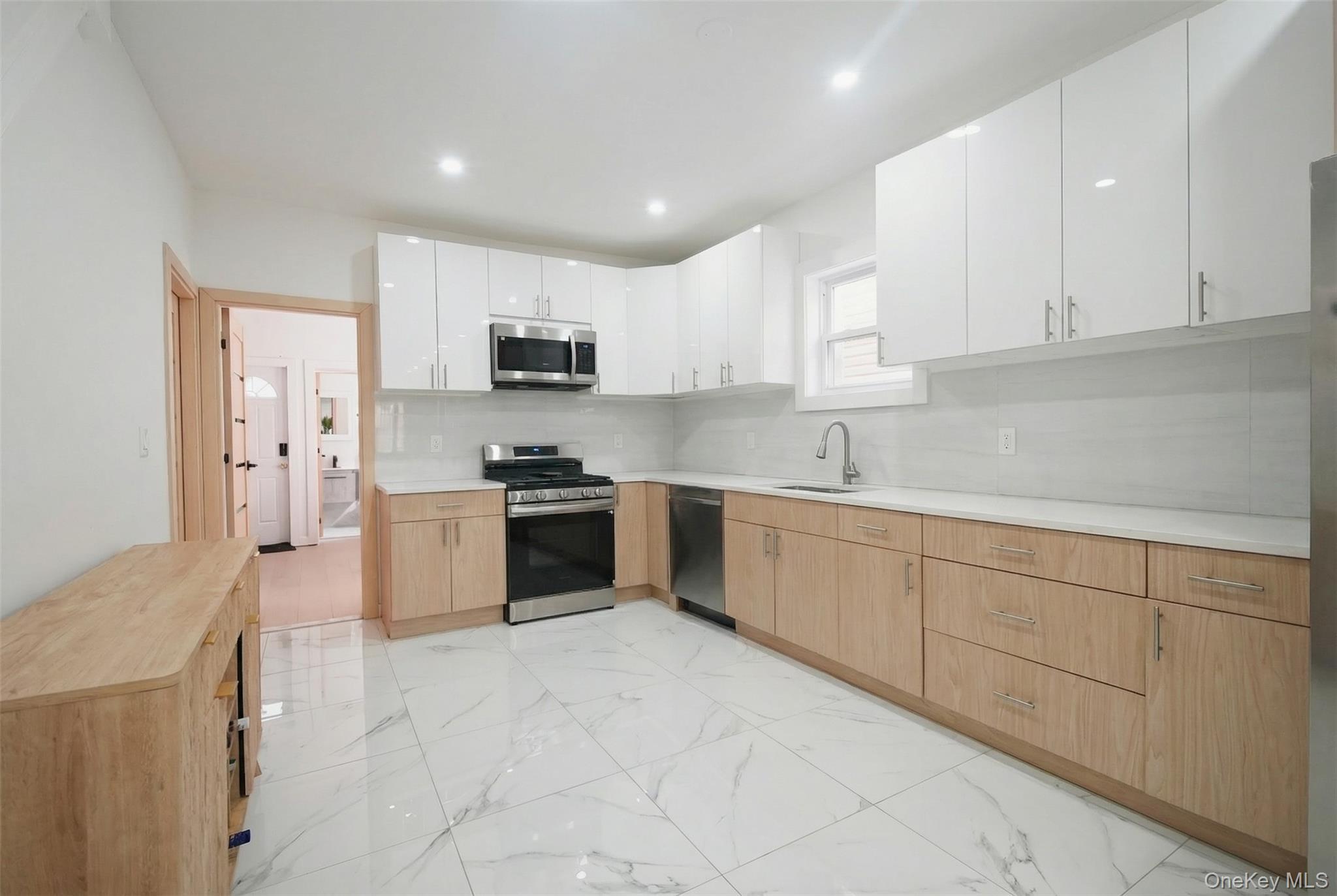 Single Family 49th  Brooklyn, NY 11203, MLS-975148-4