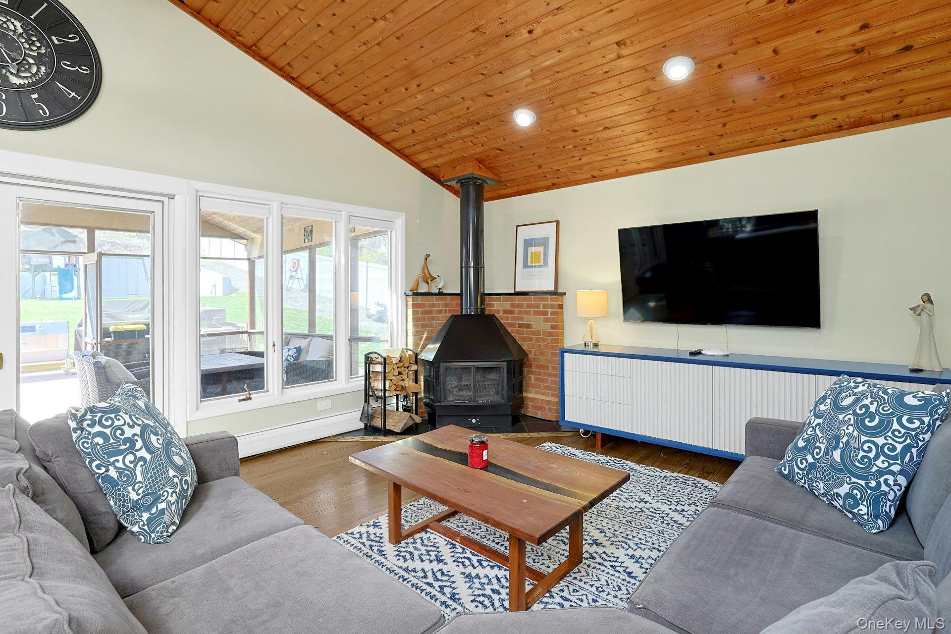 Single Family Green Hill  Rockland County, NY 10954, MLS-975183-20