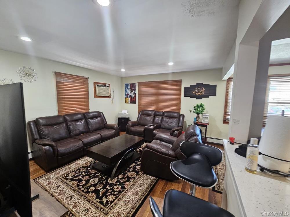 Single Family 193rd Street Queens, NY 11412, MLS-975185-5