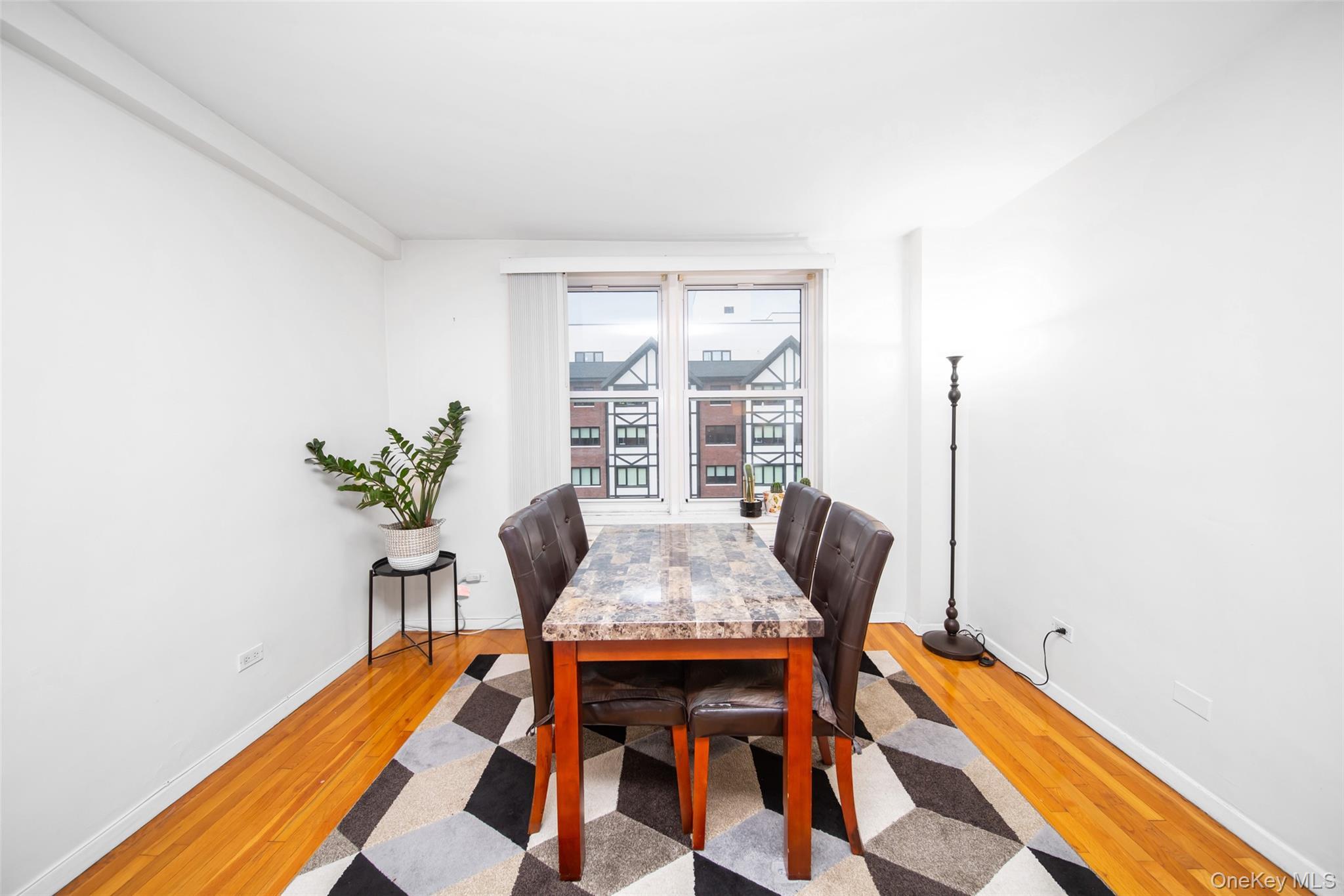 Coop Northern  Queens, NY 11362, MLS-975189-10