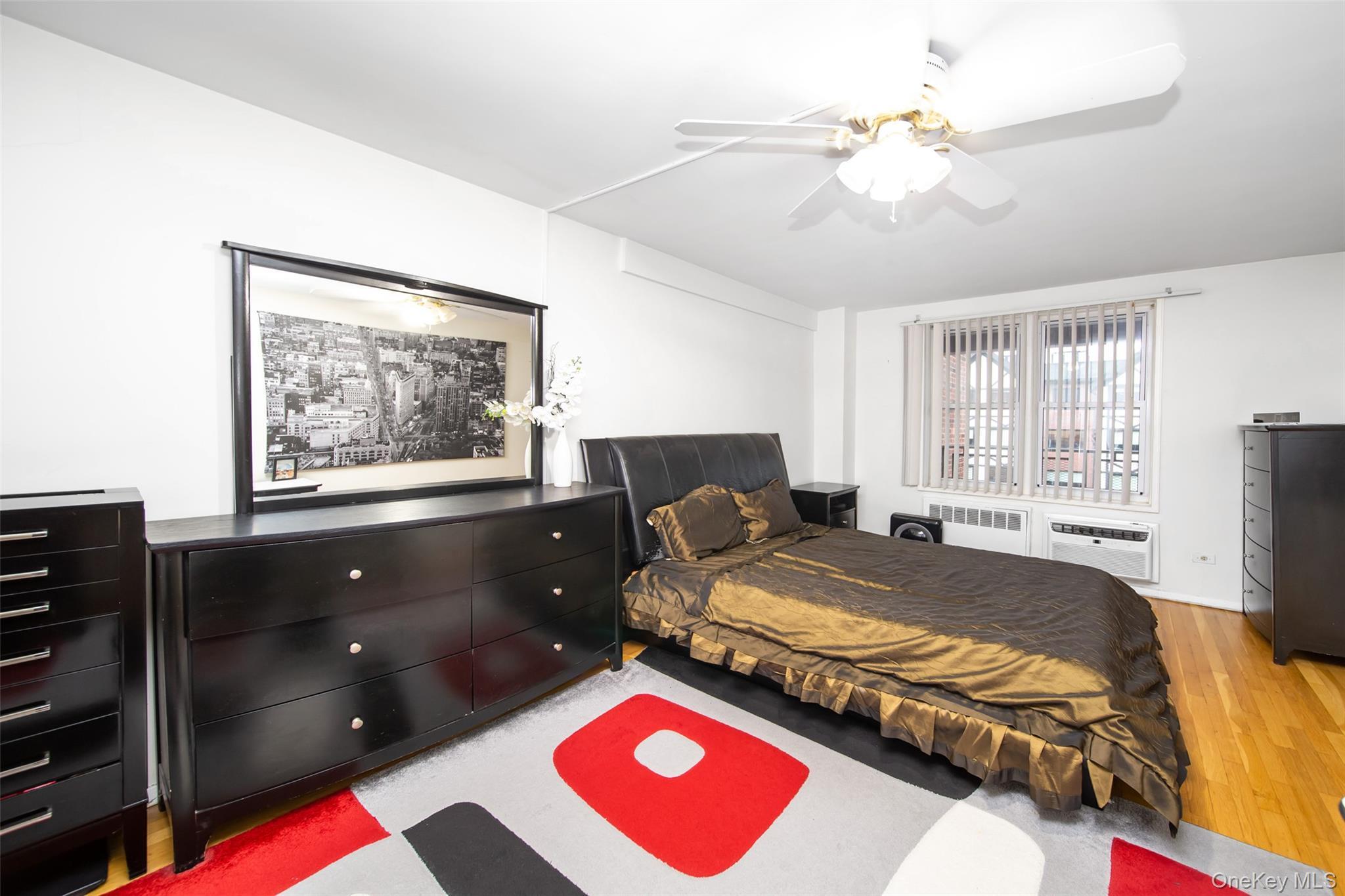 Coop Northern  Queens, NY 11362, MLS-975189-15