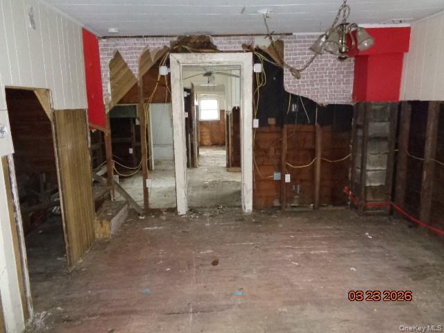 Single Family 10th  Queens, NY 11693, MLS-975190-2