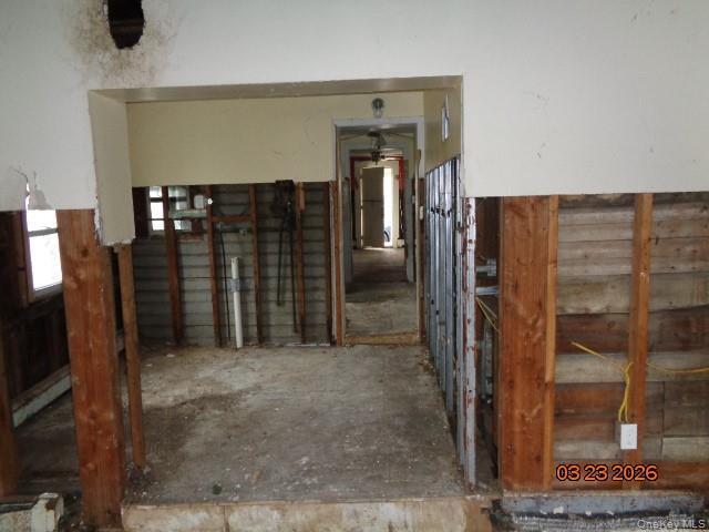 Single Family 10th  Queens, NY 11693, MLS-975190-3