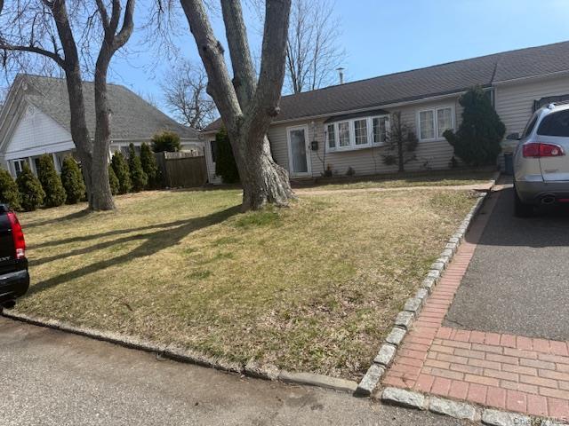 Single Family Tamarack  Suffolk County, NY 11722, MLS-975191-2
