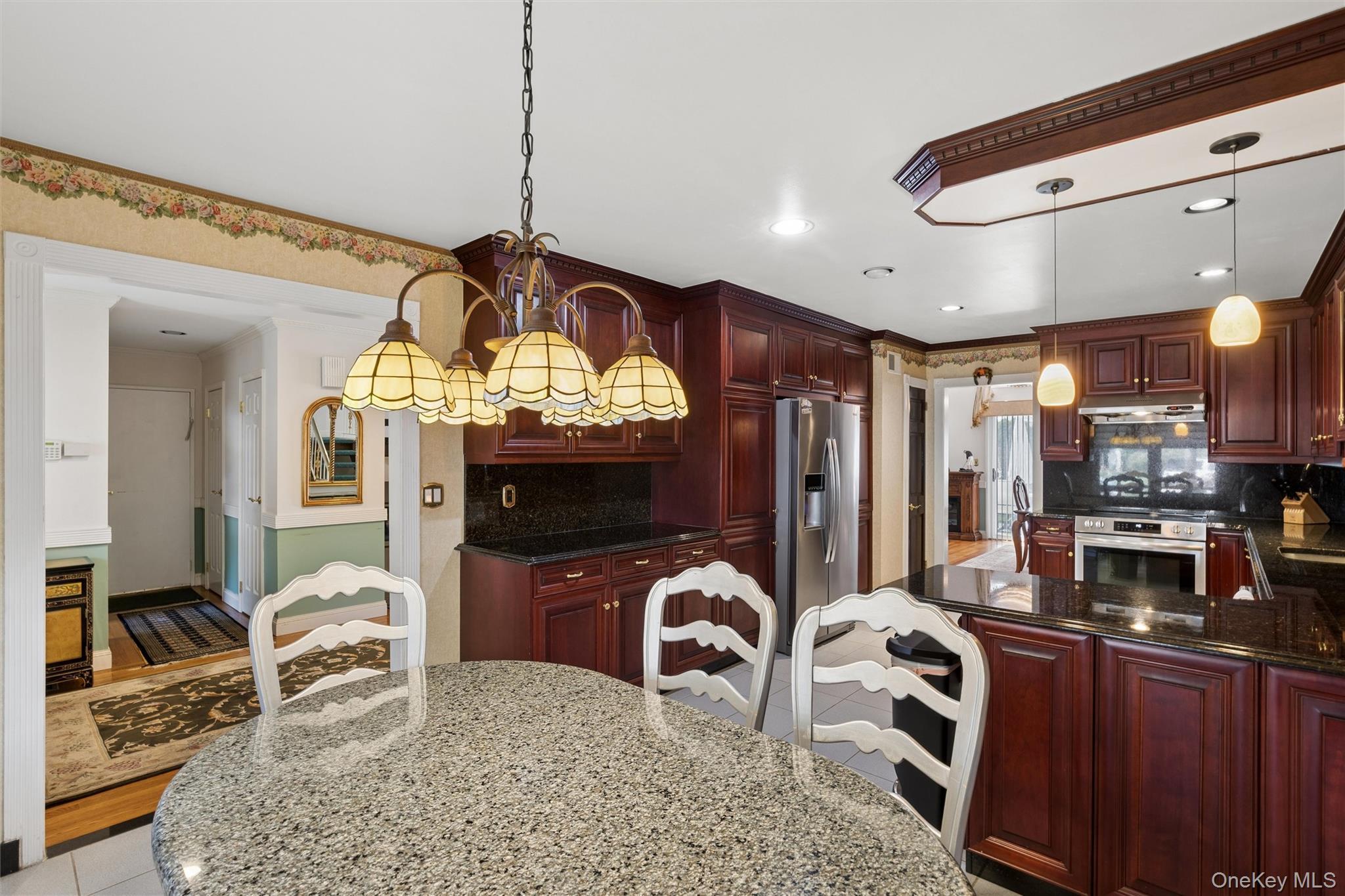 Condo Fairway  Nassau County, NY 11030, MLS-975209-18