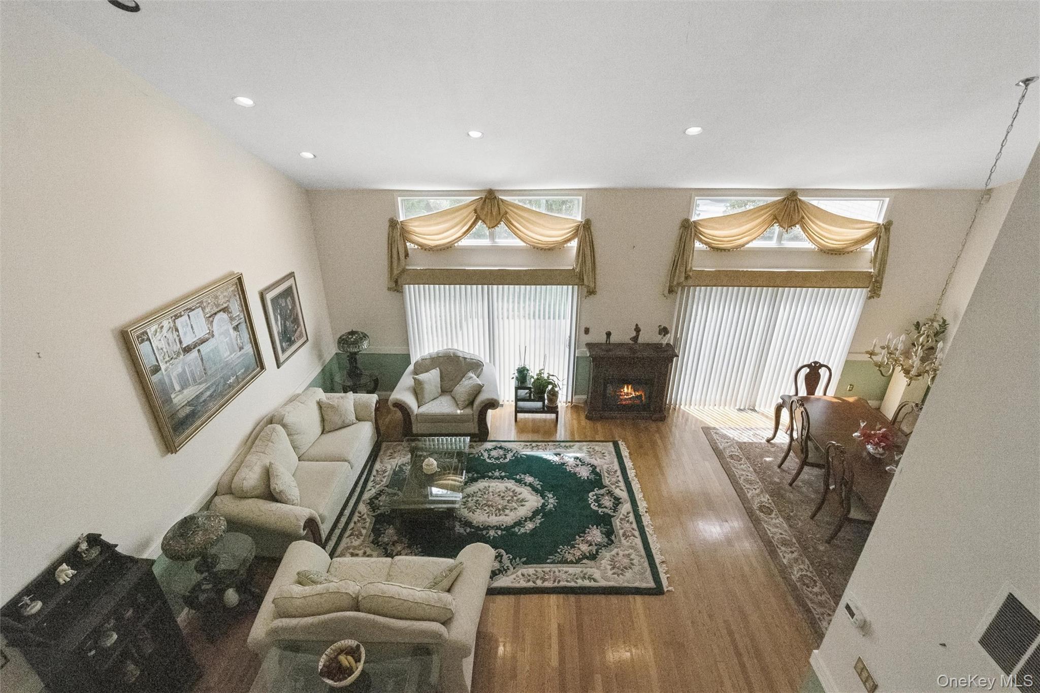 Condo Fairway  Nassau County, NY 11030, MLS-975209-33