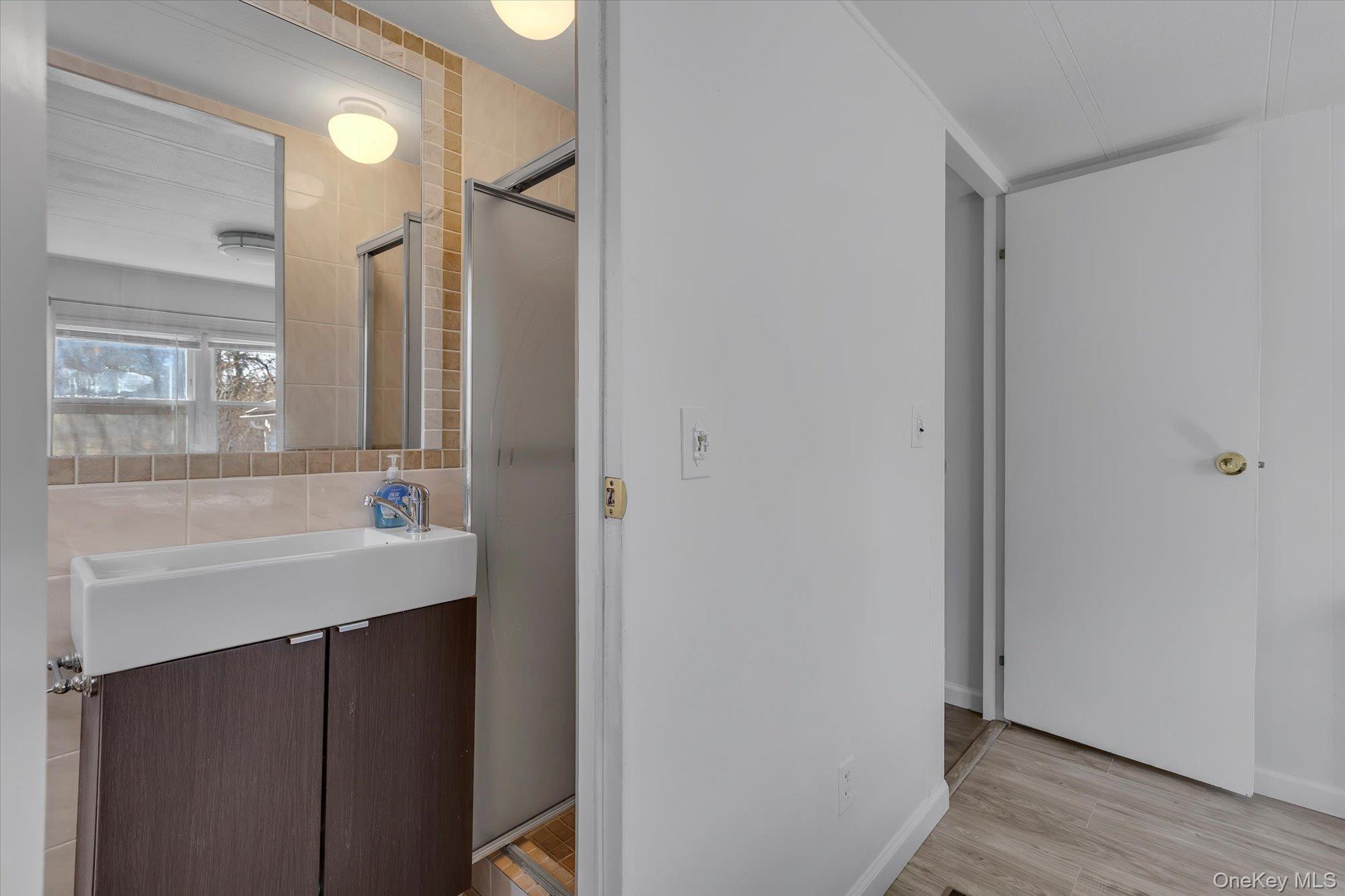 Single Family Maple St  Suffolk County, NY 11942, MLS-975213-12