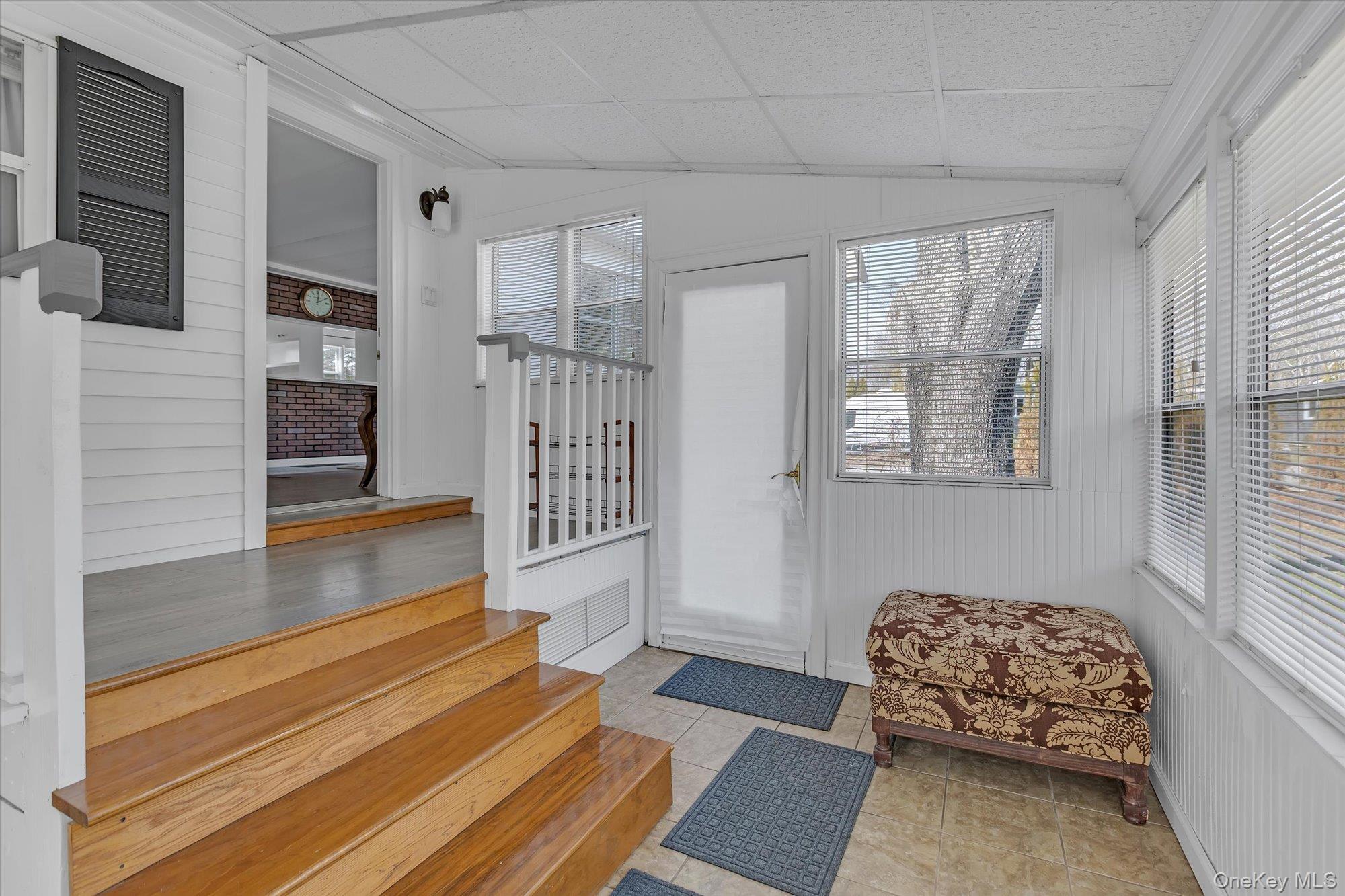 Single Family Maple St  Suffolk County, NY 11942, MLS-975213-14