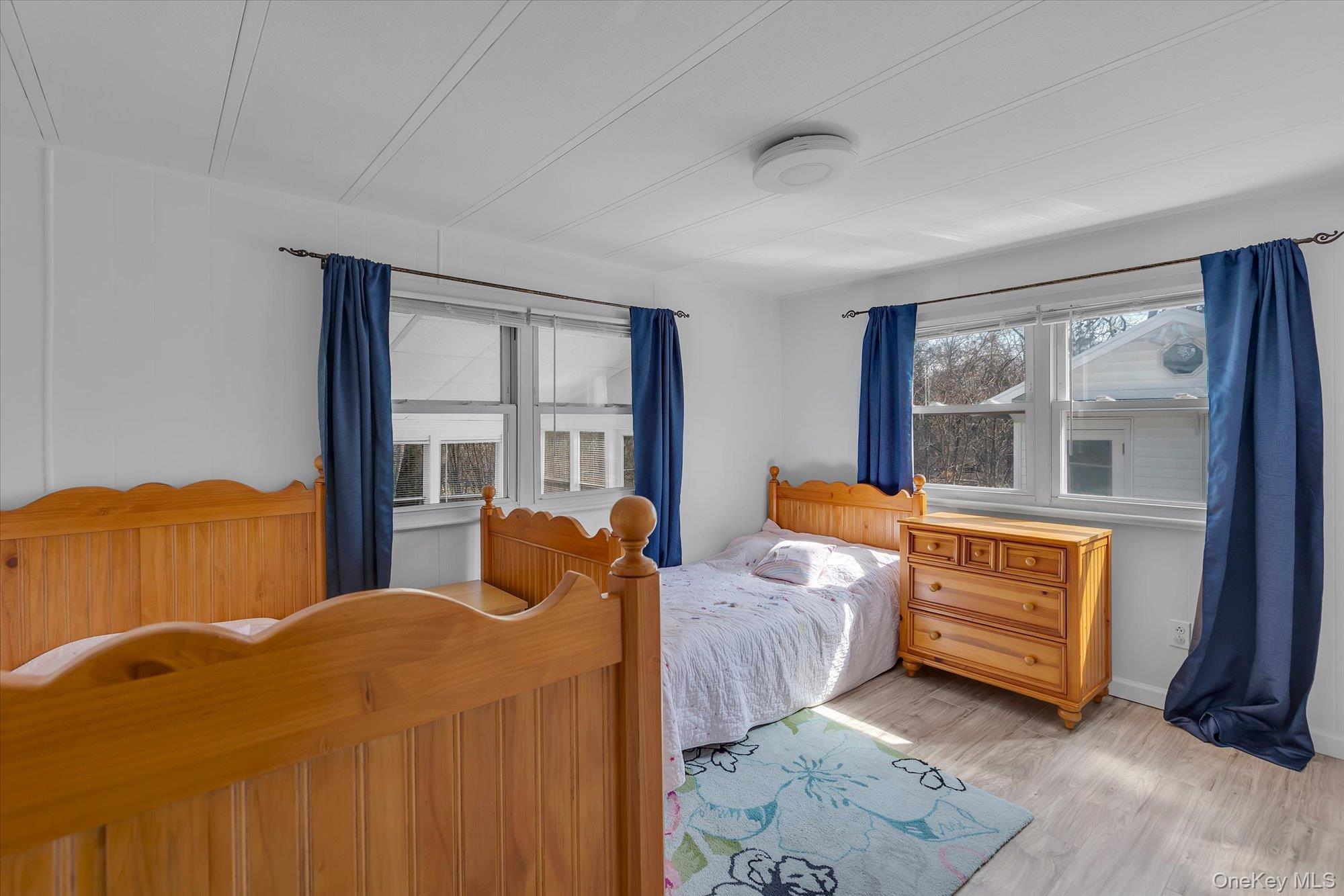 Single Family Maple St  Suffolk County, NY 11942, MLS-975213-9