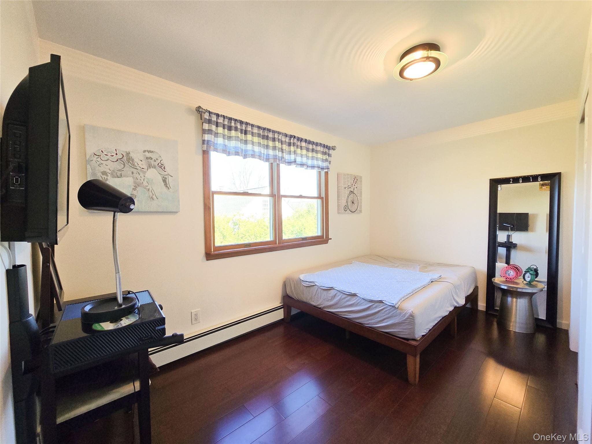 Single Family Fort Hill Road Suffolk County, NY 11743, MLS-975222-15