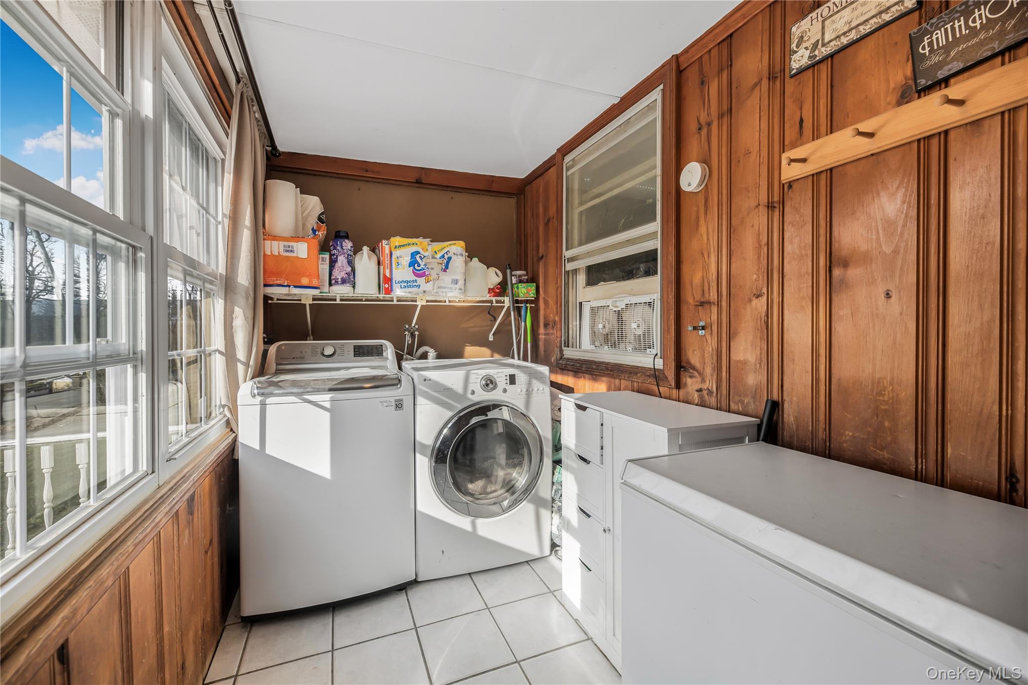 Single Family Glenwood Orange County, NY 10950, MLS-975231-16