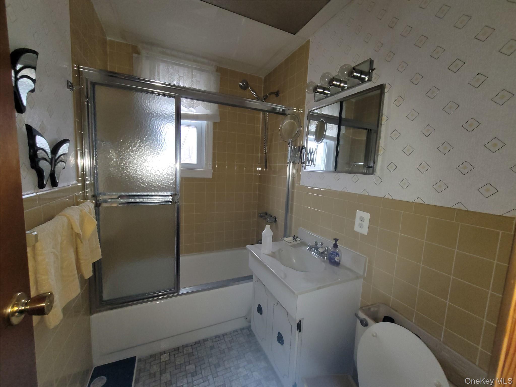 Single Family Hasbrouck A  Sullivan County, NY 12733, MLS-975234-8