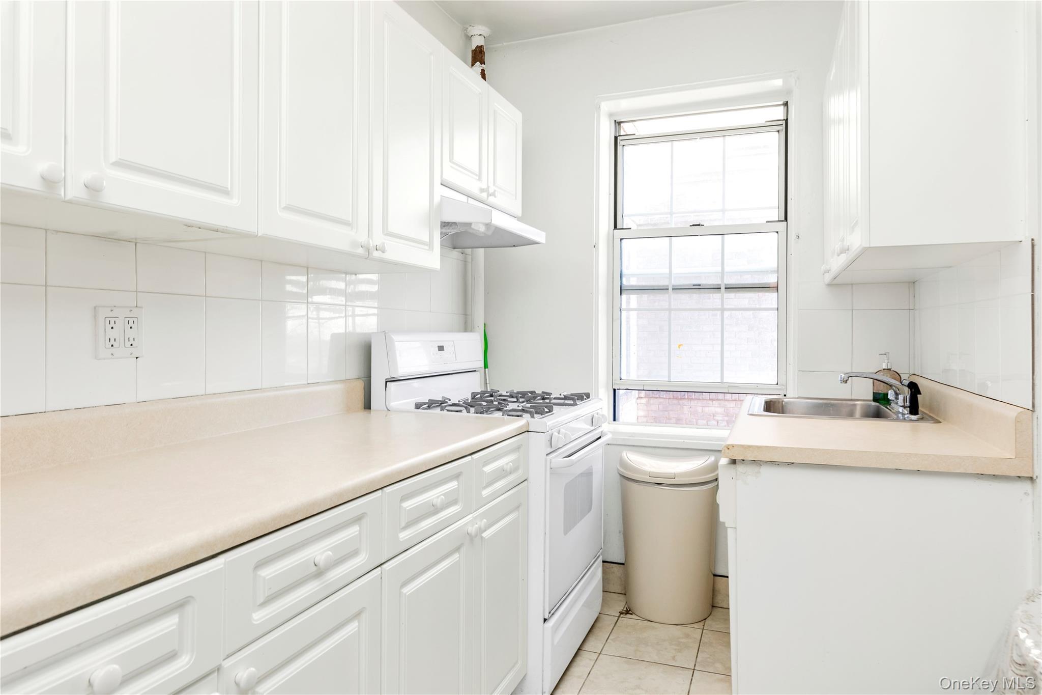 Coop 30th  Queens, NY 11377, MLS-975235-2