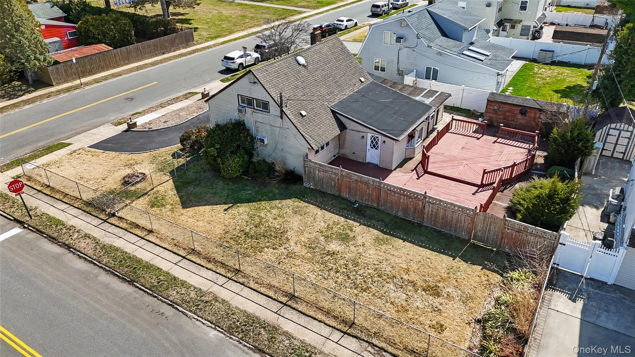 Single Family Fork Nassau County, NY 11801, MLS-975237-21