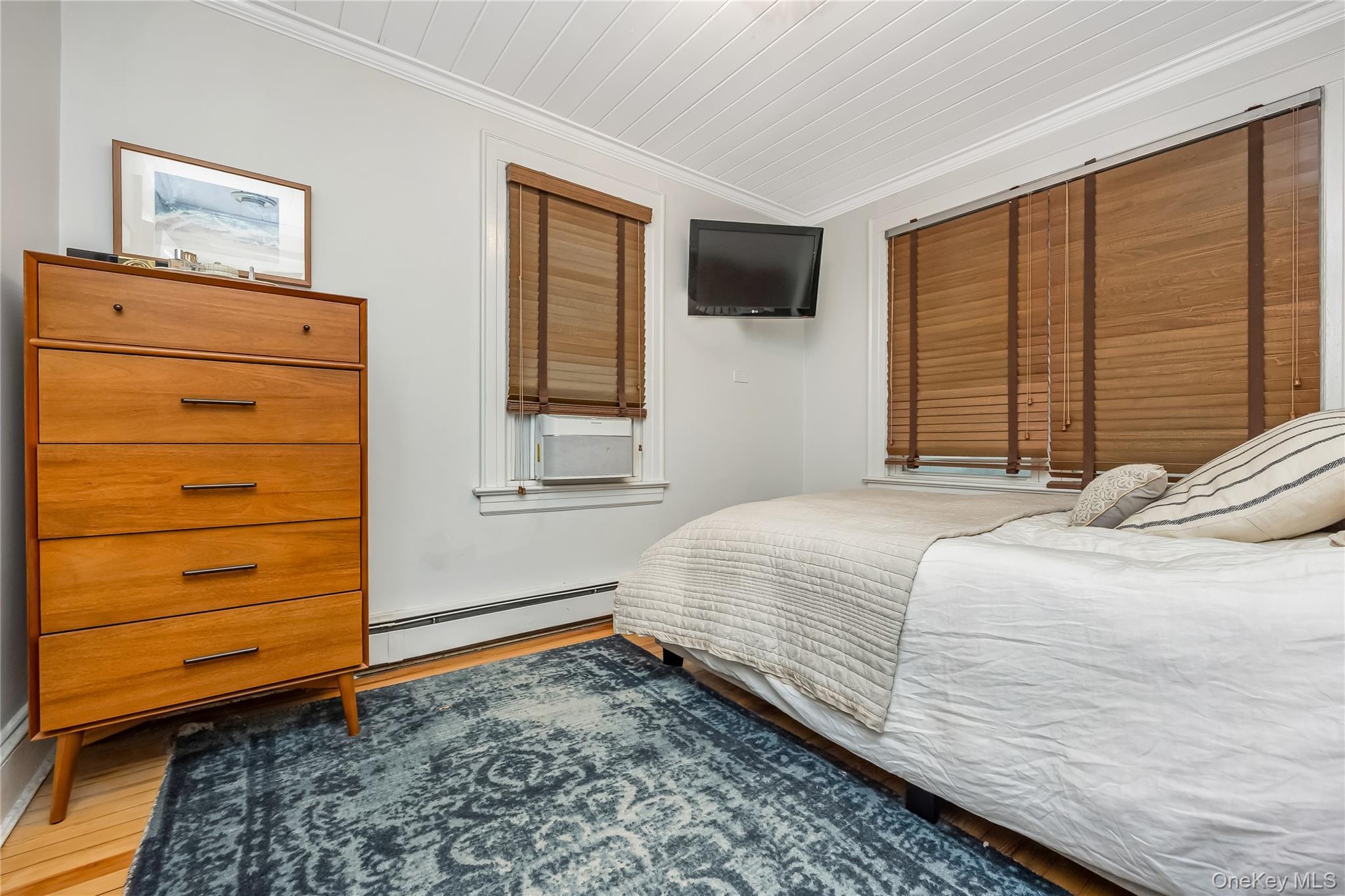 Apartment Oregon  Nassau County, NY 11561, MLS-975240-12