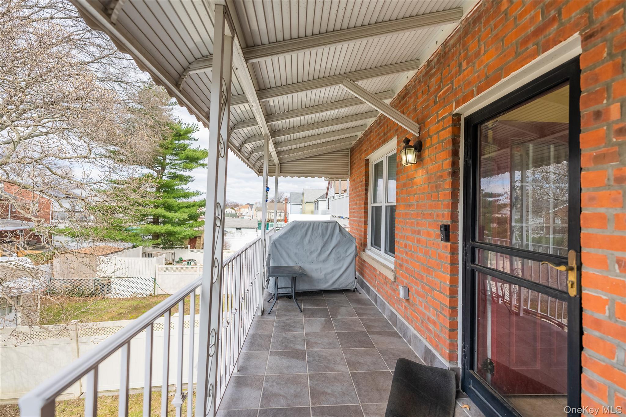 Single Family Rawlins  Bronx, NY 10465, MLS-975242-11